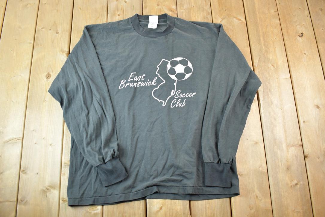 Vintage 1990s East Brunswick Soccer Club Souvenir Single Stitch Graphic Print T-Shirt Made In  Vintage Streetwear  Vacation Tee