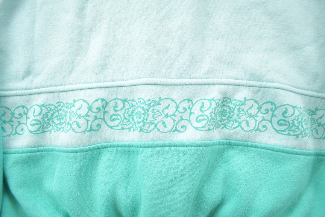 Vintage 1990s Floral Themed Quarter Button Up Sweater