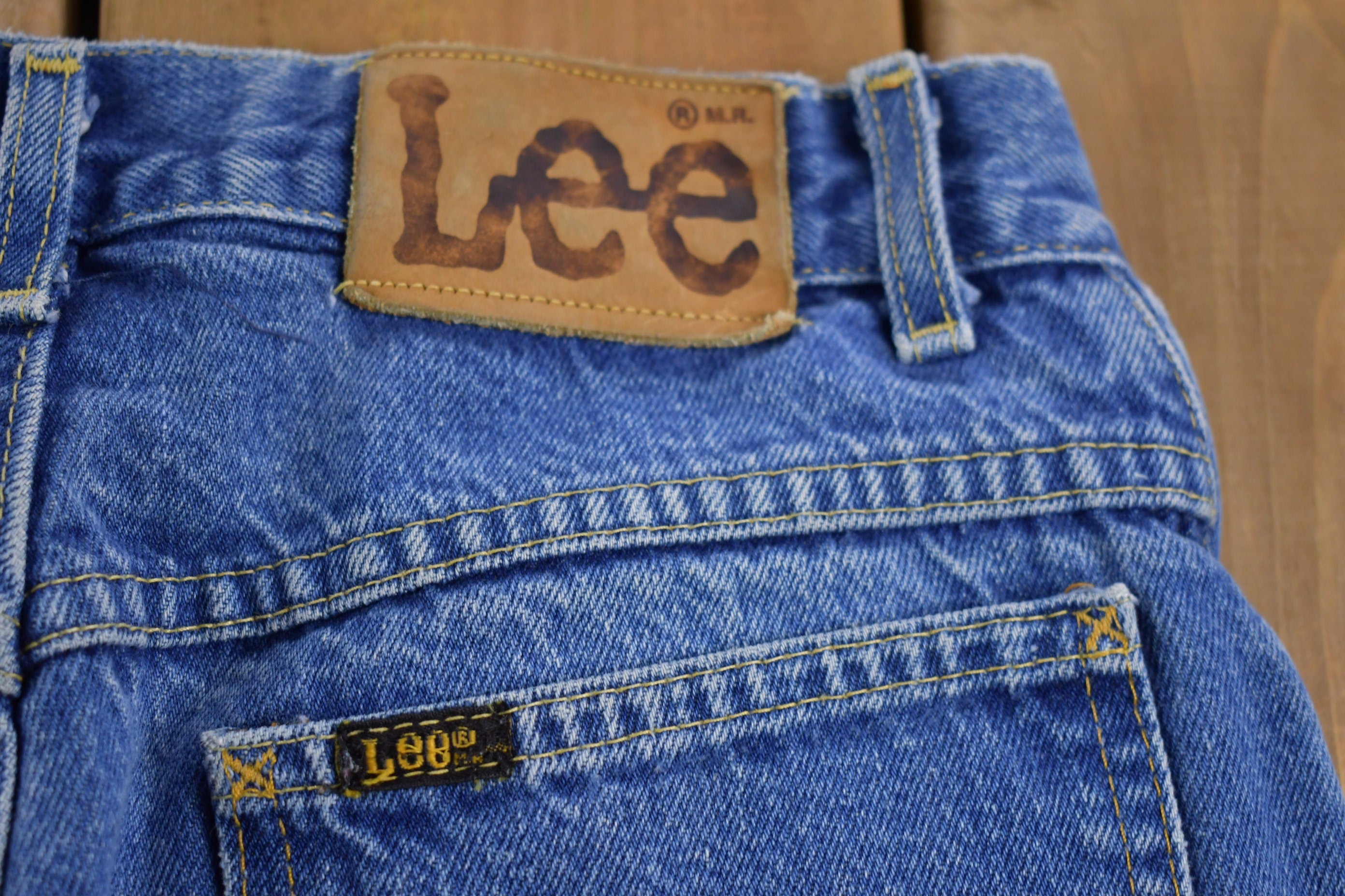 Vintage 1990s Lee Riders Blue Denim Jeans Size 26 x 32