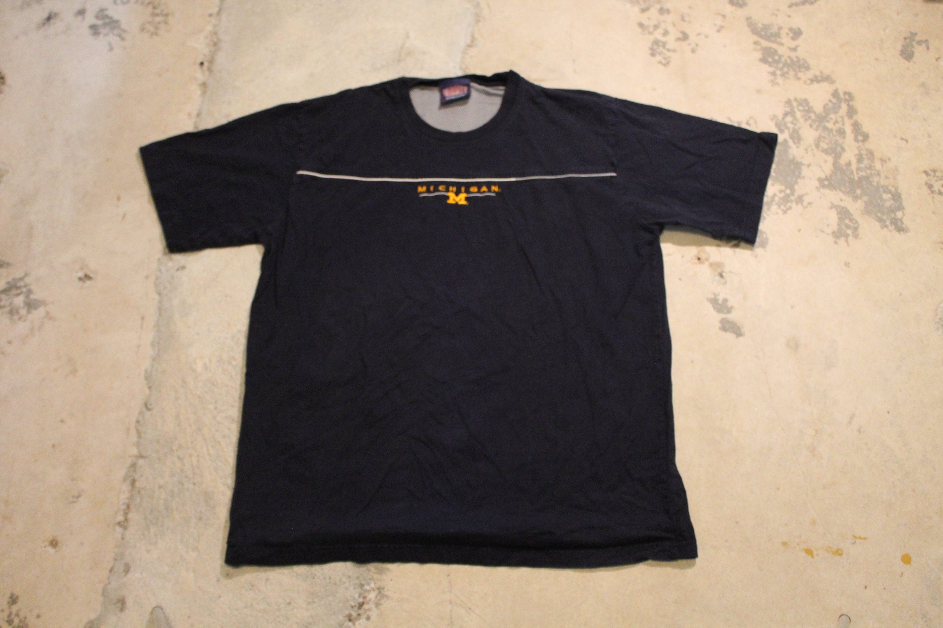 Vintage 1990s University Of Michigan Wolverines T Shirt  Vintage T-Shirt  Wolverines  Embroidered  NCAA  Streetwear Fashion