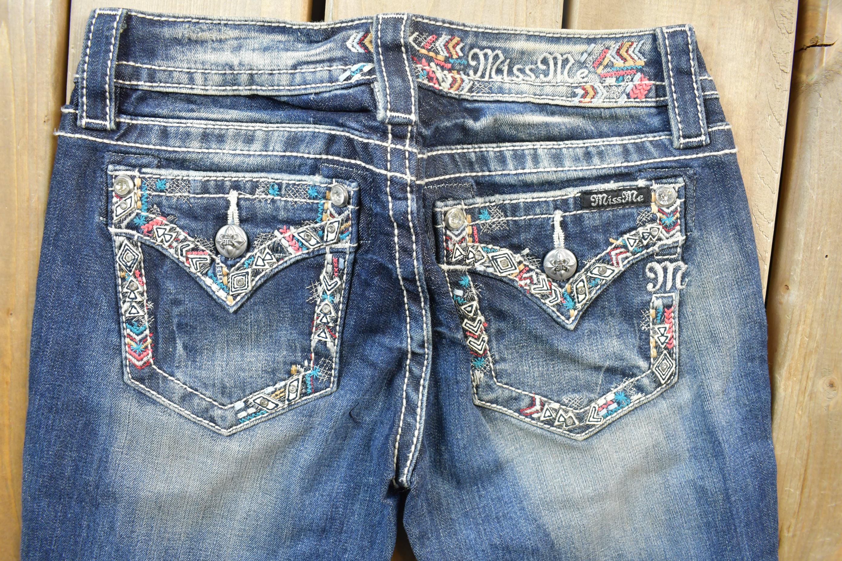 Vintage Y2K Miss Me Bedazzled Low Rise Jeans Size 26x33