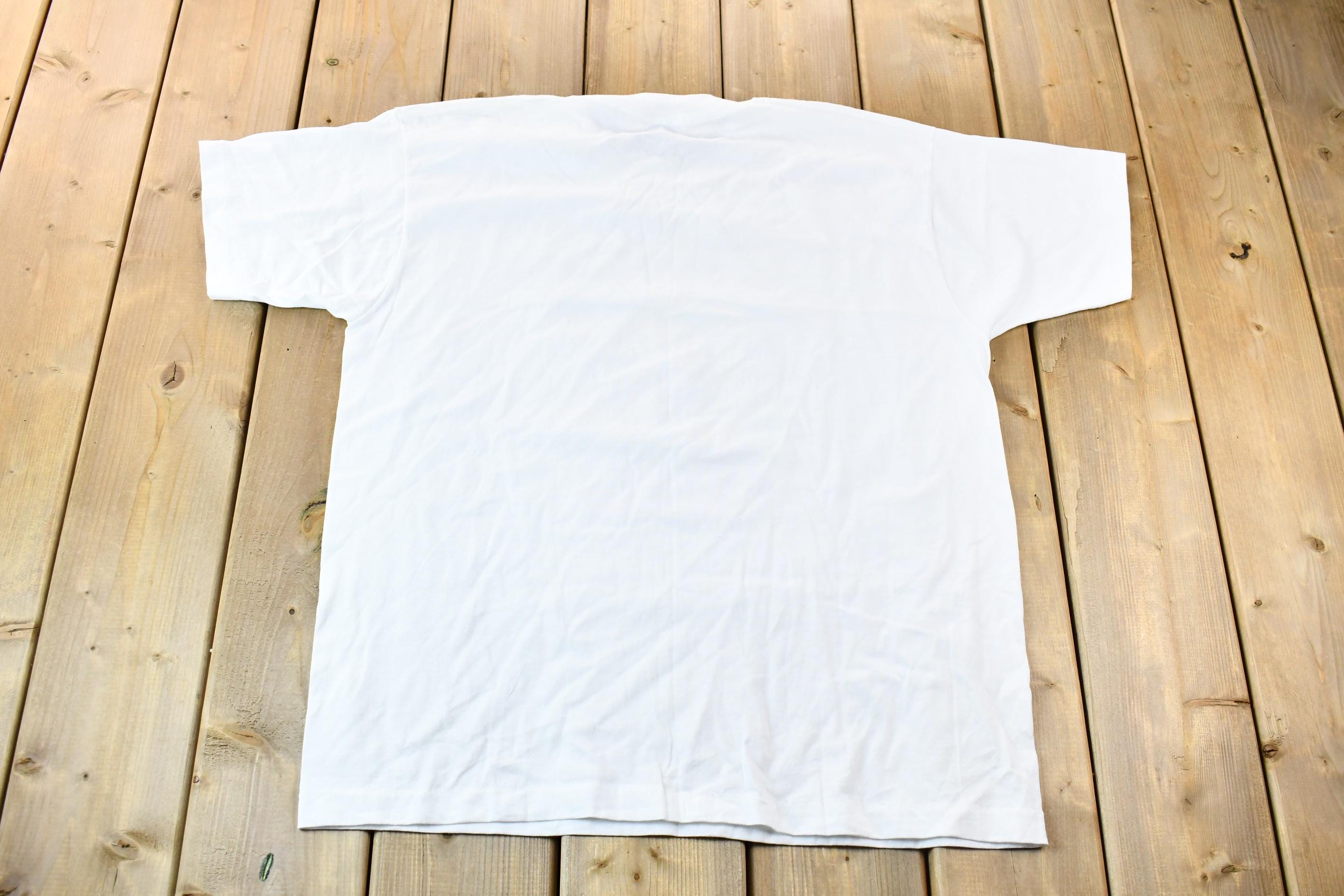 Vintage 1990s Single Stitch Bingo Bug Graphic T-Shirt