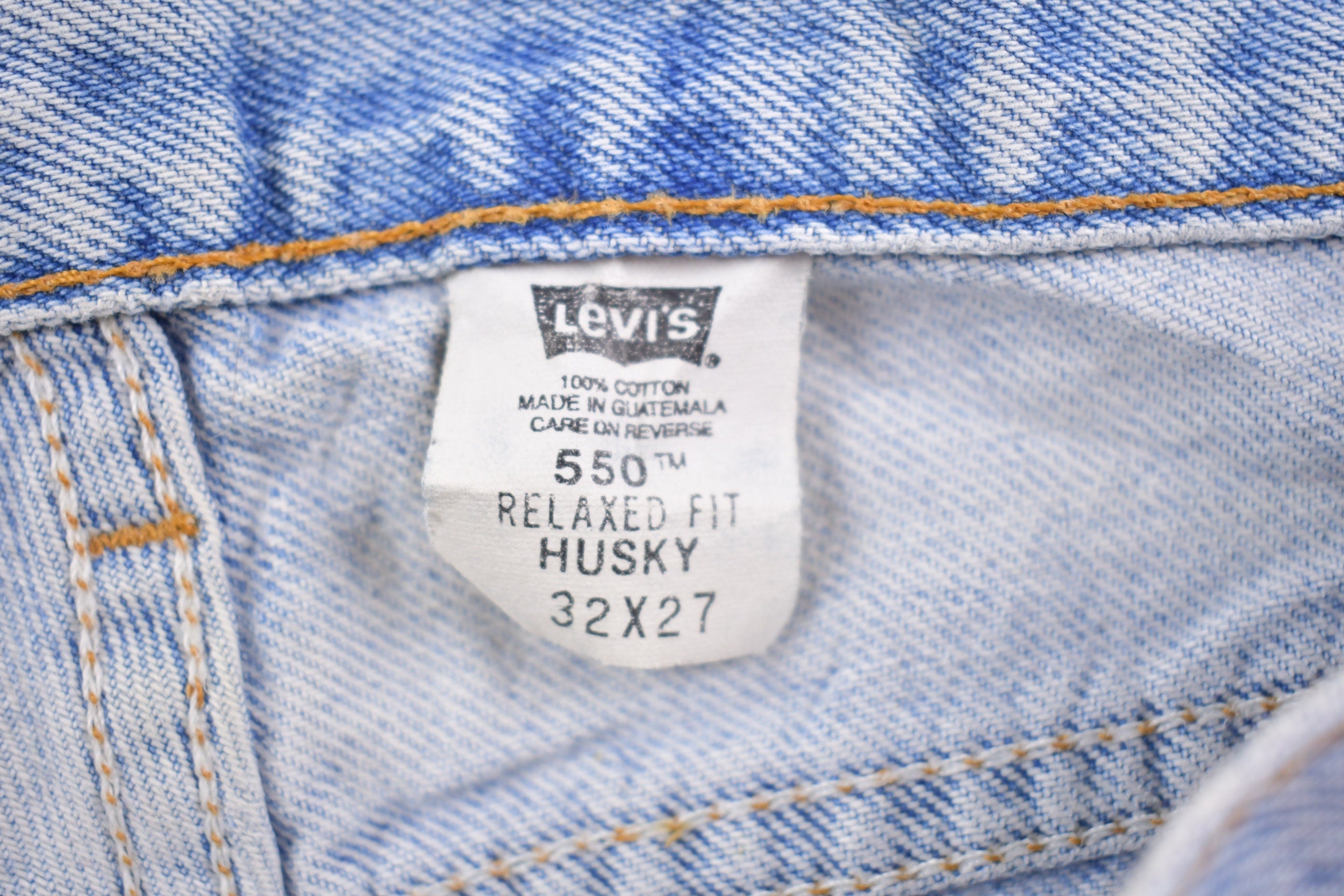 Vintage 1990s Levi's 550 Red Tab Distressed Jeans Size 32 x 27