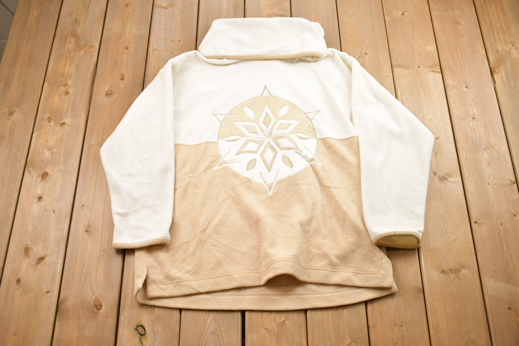 Vintage 1990s Lysespenard Embroidered Fleece Sweater