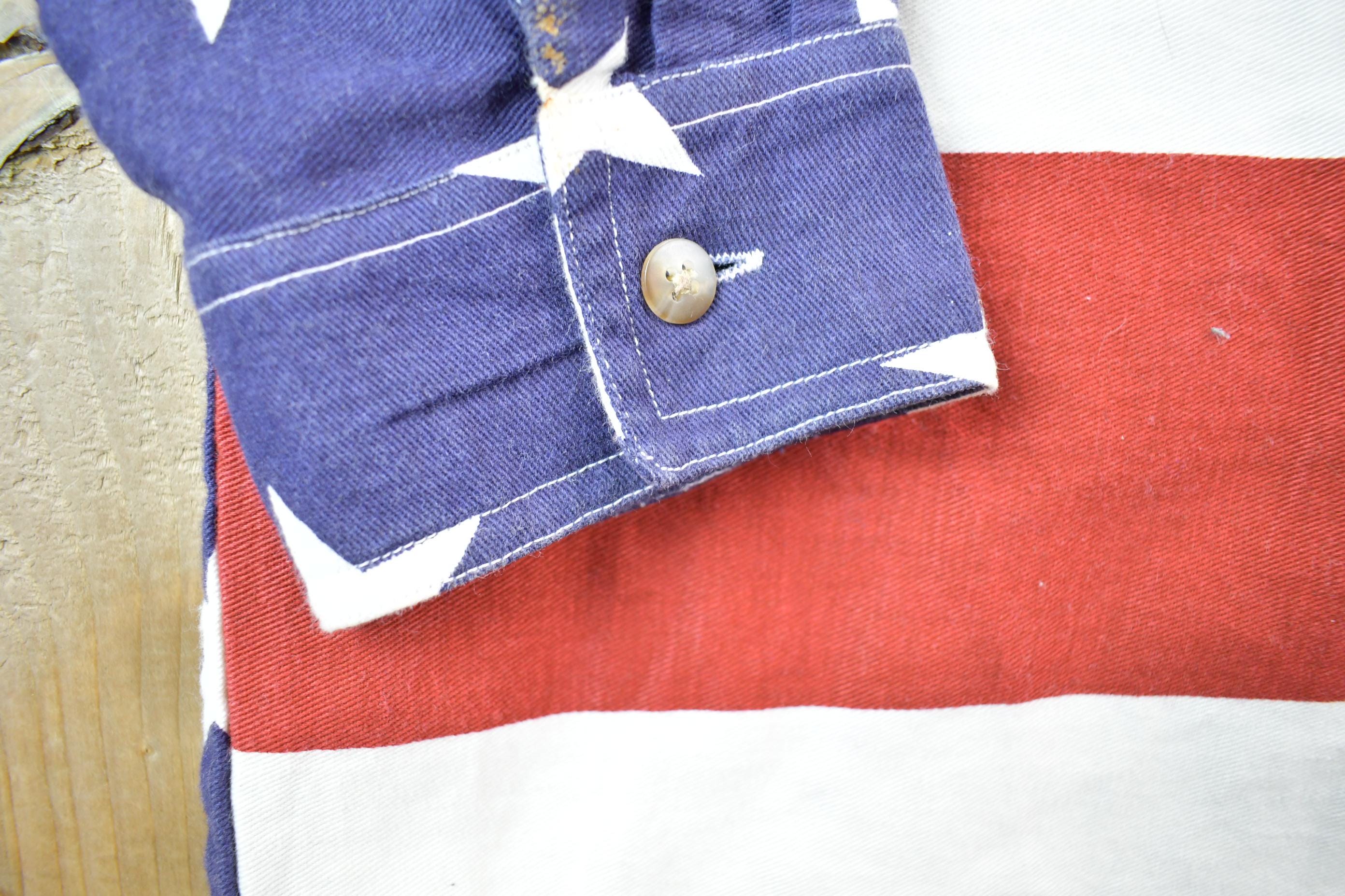 Vintage 1990s All Over Print American Flag Quizz Again Blank Button Up Shirt
