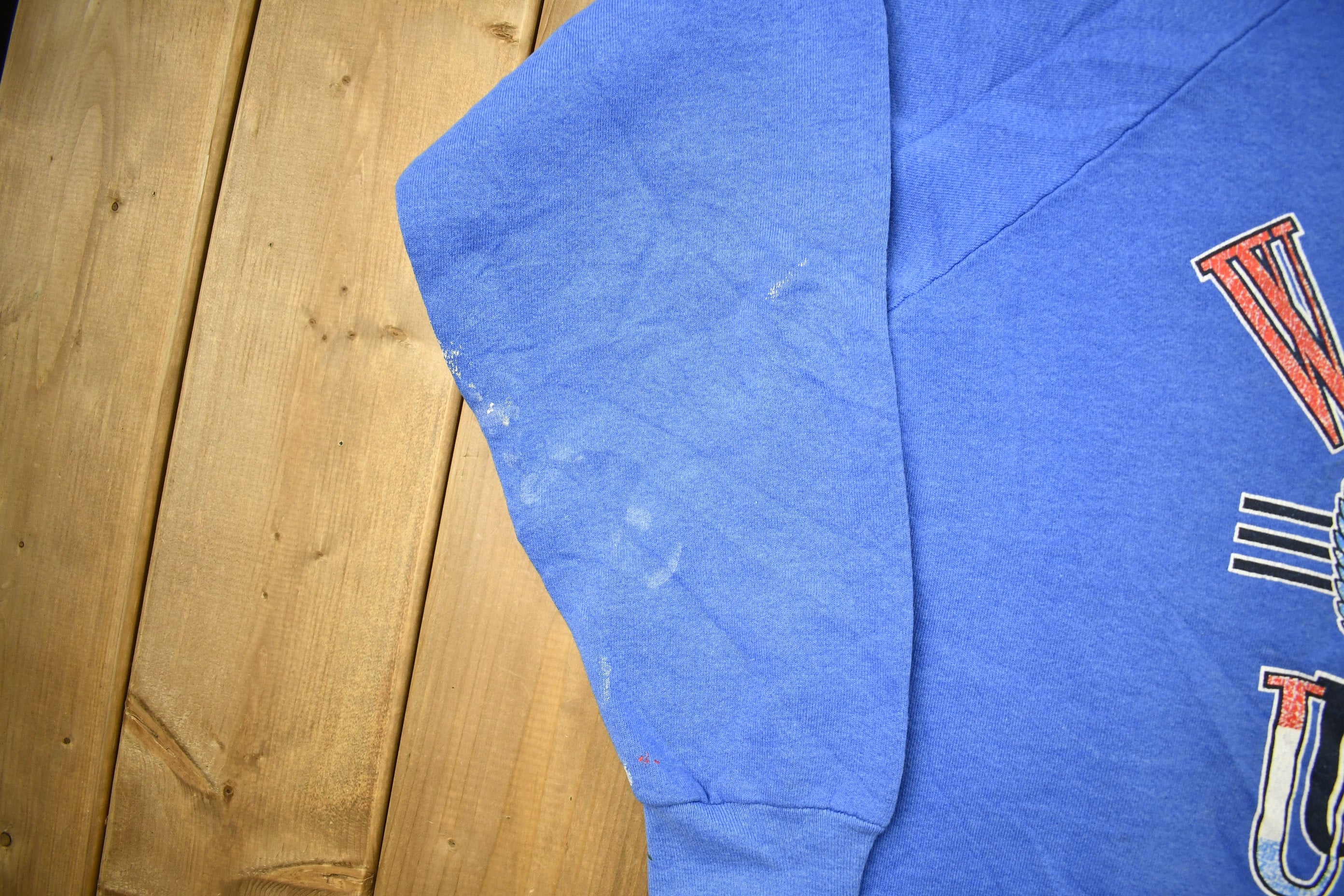 Vintage 1991 Wal-Mart USA Proud Raglan Crewneck Sweatshirt