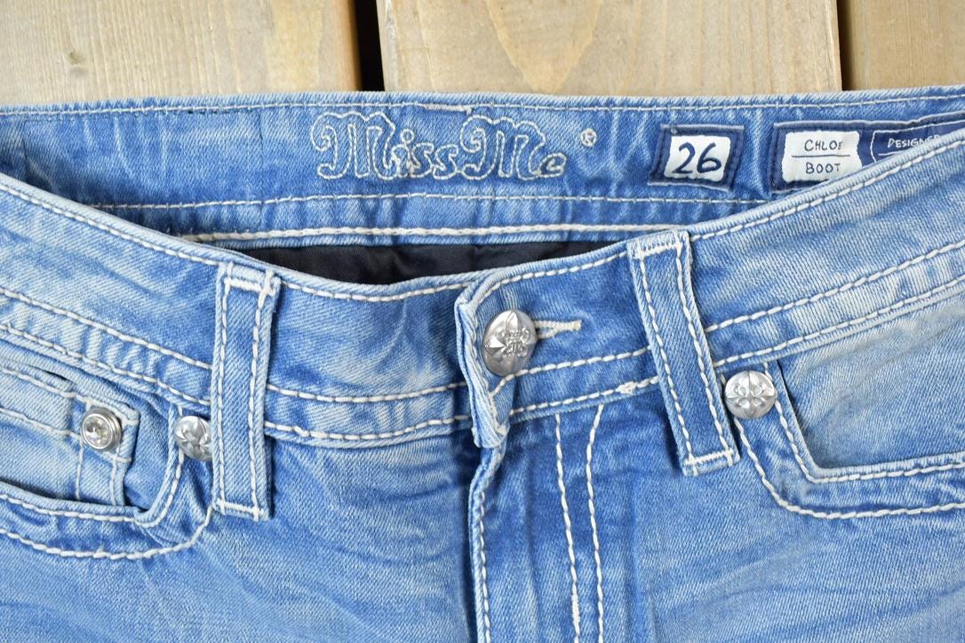 Vintage Y2K Miss Me Bedazzled Low Rise Jeans Size 26x31