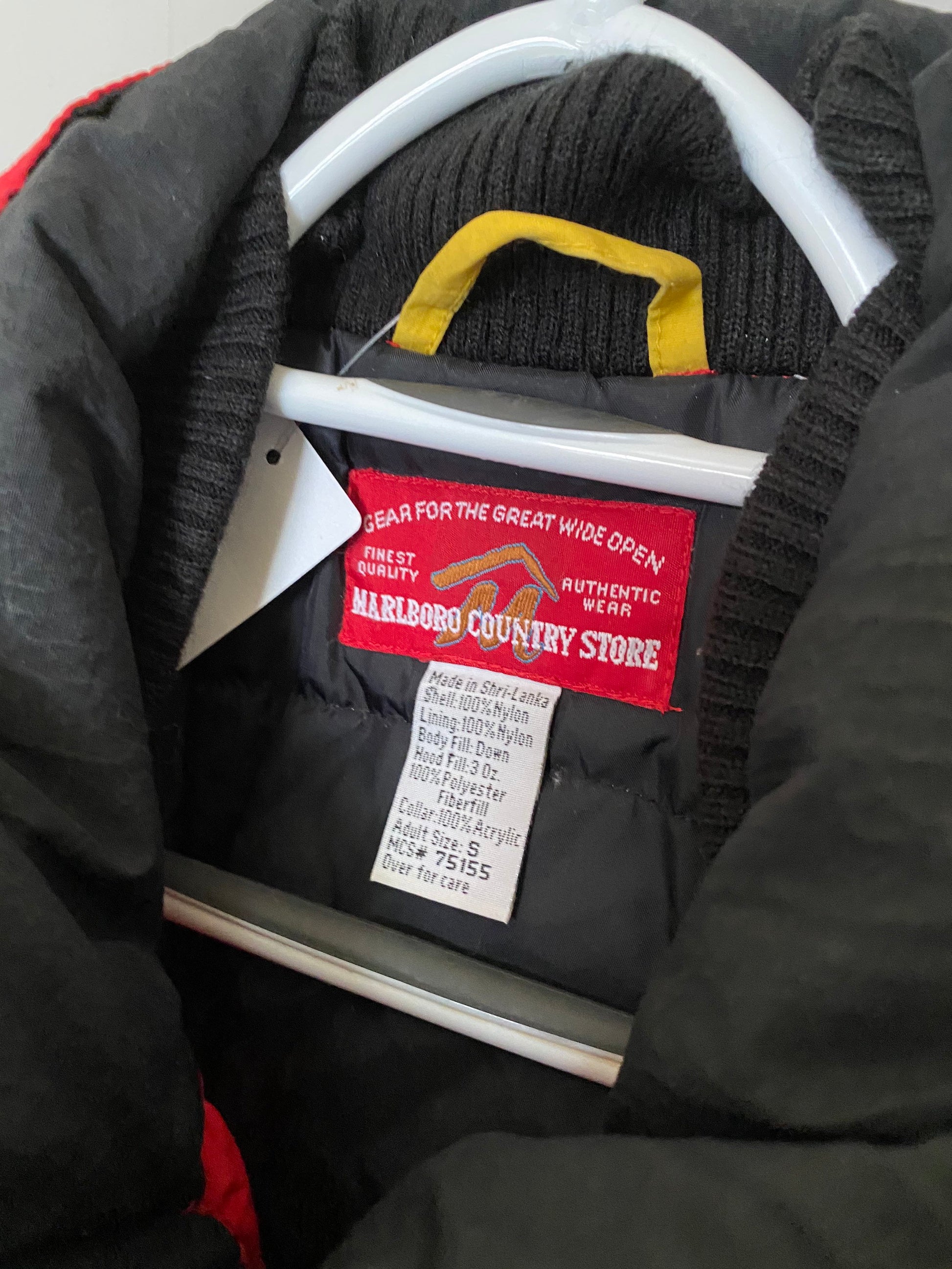 Vintage 1990s Marlboro Country Store Ski Jacket