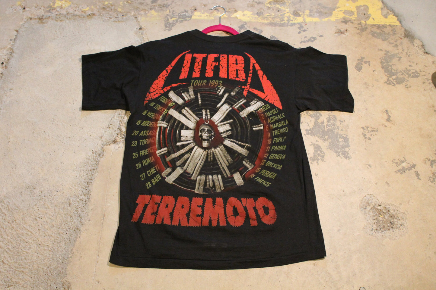 Vintage 1990s Litfiba Graphic Band T Shirt / 1990s Concert Tour Tee / Terremoto / Rock Music / Made In USA / Single Stitch