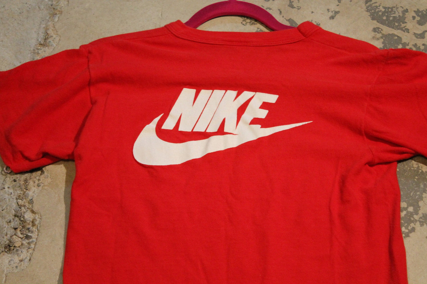 Vintage 1970s Nike Graphic T Shirt / True Vintage / Sportswear / Streetwear / Made In USA / Single Stitch / Old Nike