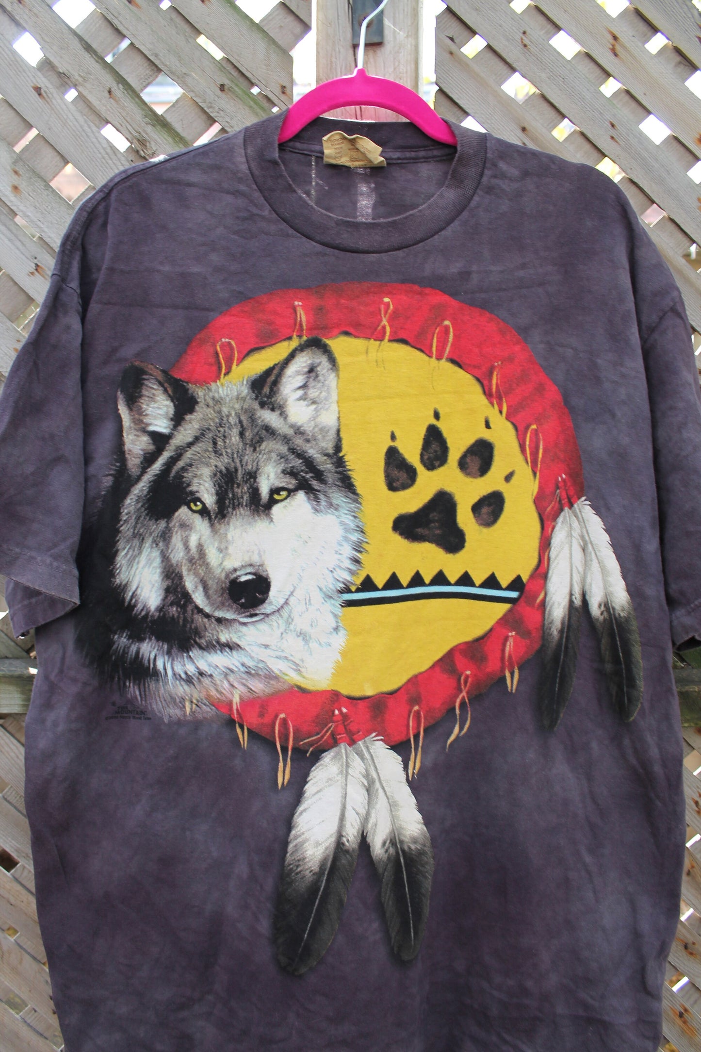 Vintage 2000 The Moutain Native American Wolf Theme T-Shirt / Wolf / Dreamcatcher / All Over Print / Tie Dye / 80s / 90s / Streetwear