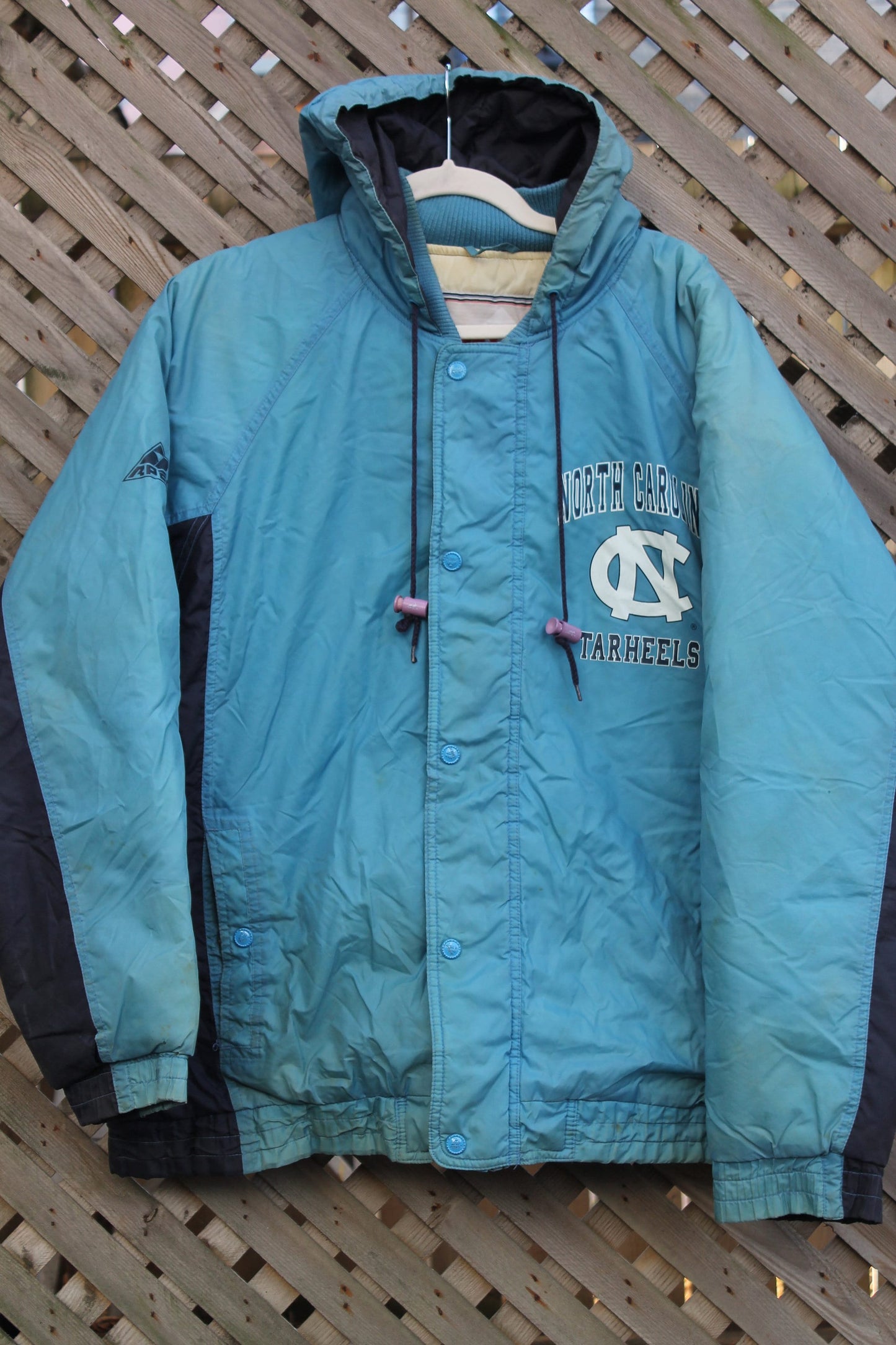 Vintage 1990s University Of North Carolina Tar Heels Puffer Jacket