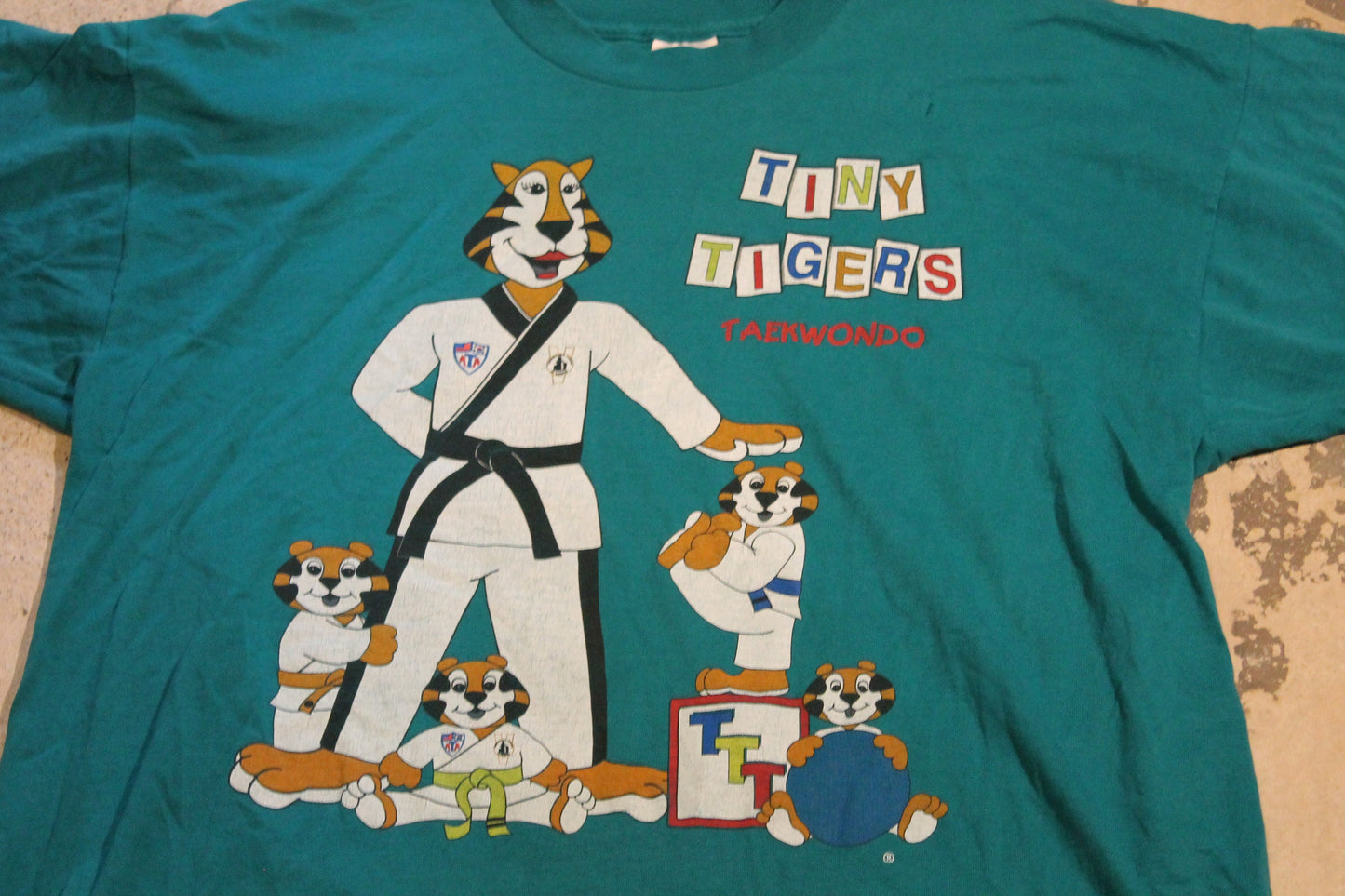 Vintage 1990s Tiny Tigers Taekwondo T Shirt / Martial Arts Graphic / Vintage T-Shirt / 90s / 2000 / Animal Graphic