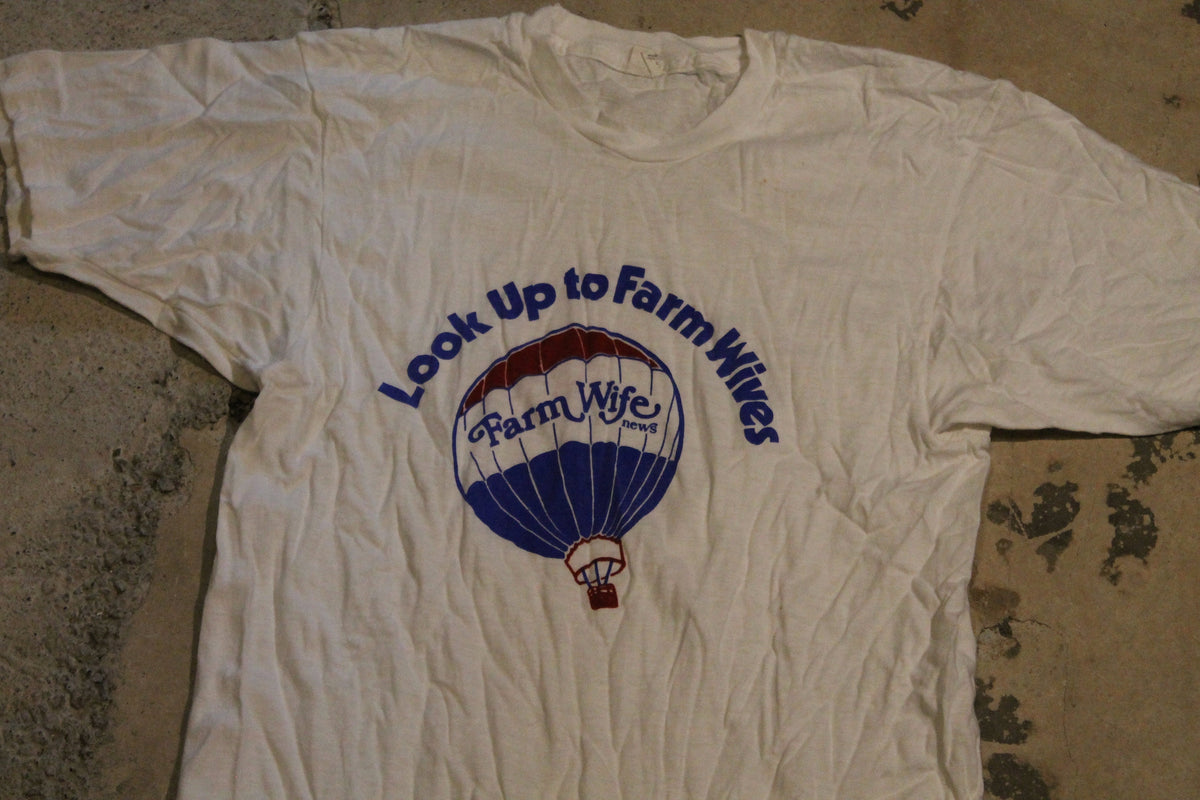 Vintage 1980s Look Up To Farm Wives Remax Real Estate T Shirt