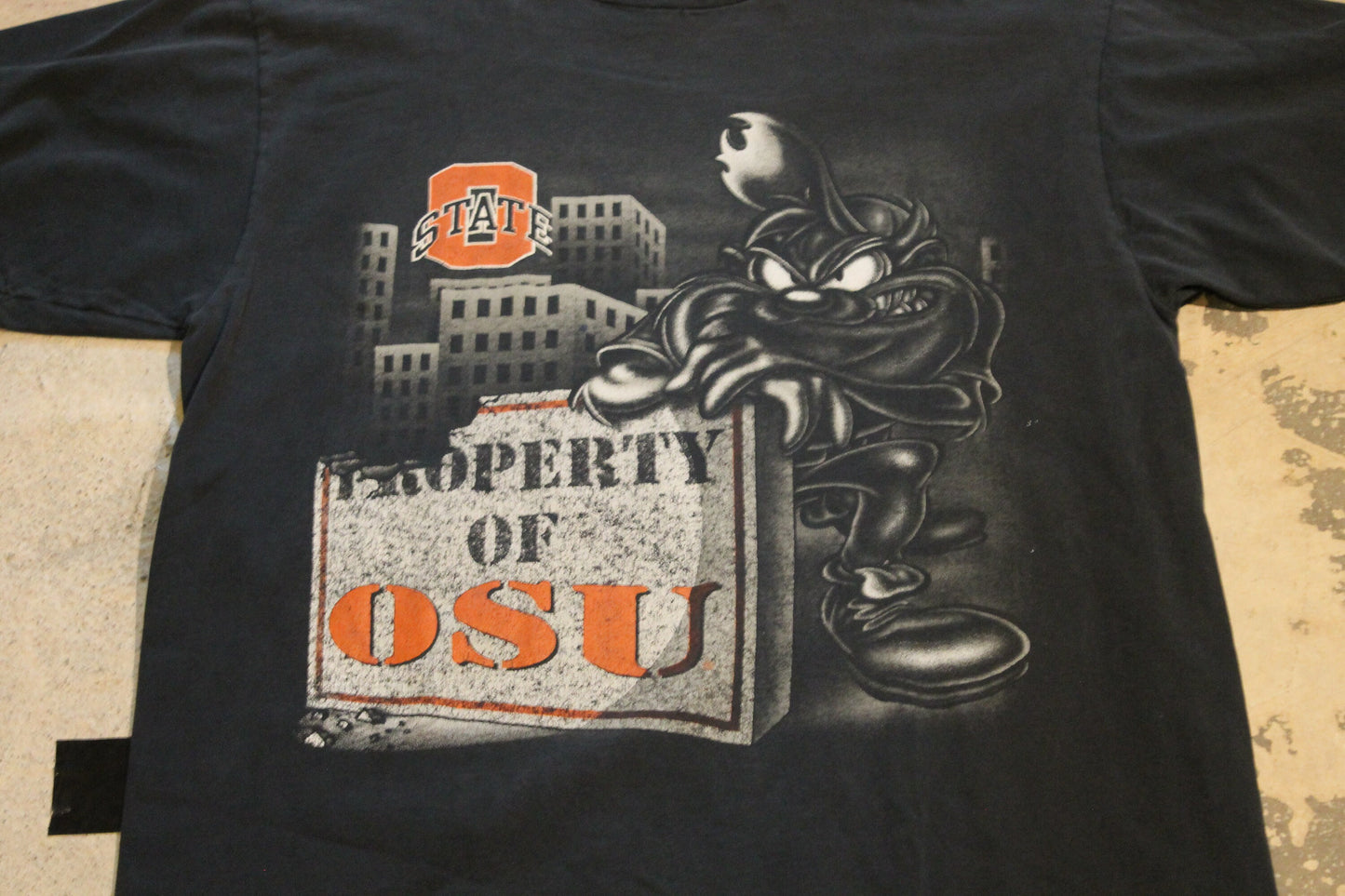 Vintage 1990s Ohio State University Looney Tunes T-Shirt / Ohio State Buckeyes / Taz / Looney Tunes / Property Of OSU