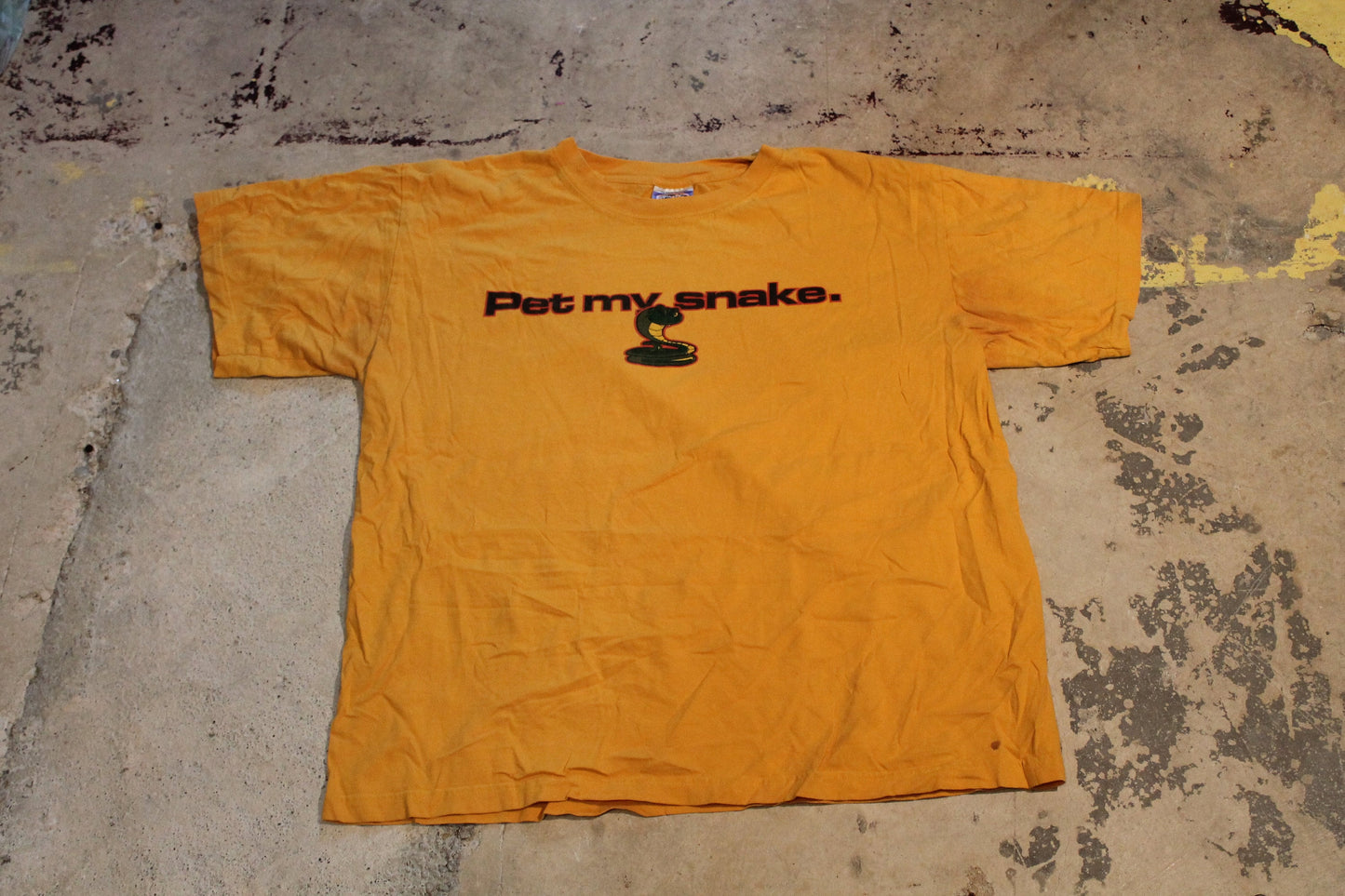 Vintage 1990s Pet My Snake Graphic T Shirt / Yellow / Animal / Snake Graphic / Funny Vintage Shirt / Comedy