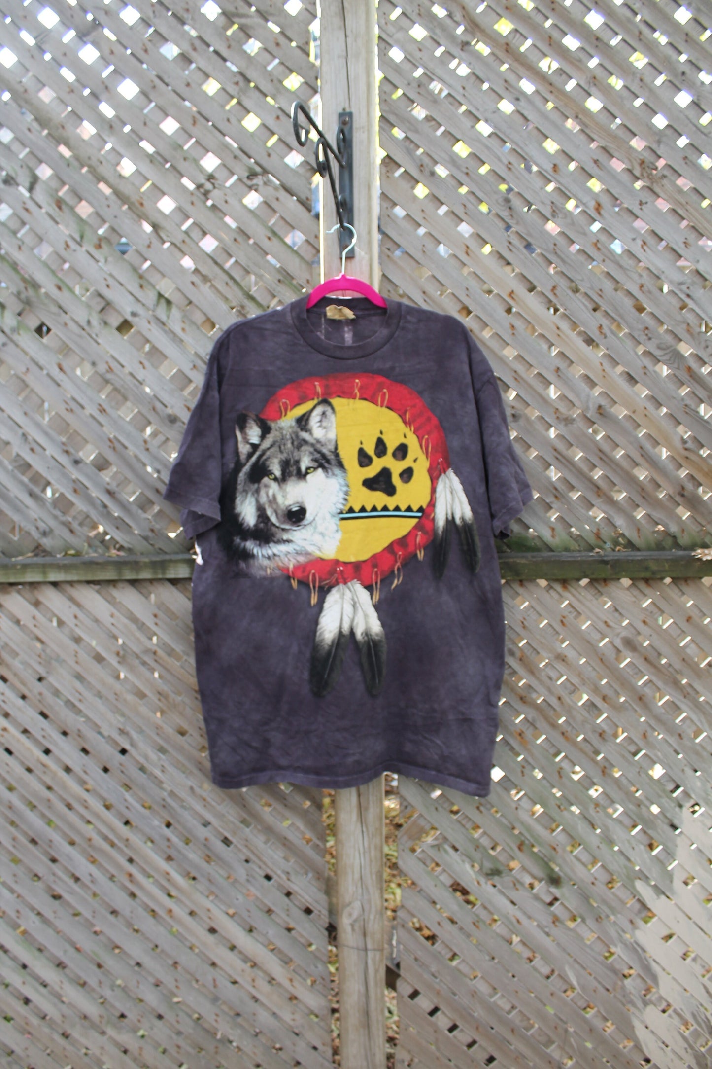 Vintage 2000 The Moutain Native American Wolf Theme T-Shirt / Wolf / Dreamcatcher / All Over Print / Tie Dye / 80s / 90s / Streetwear