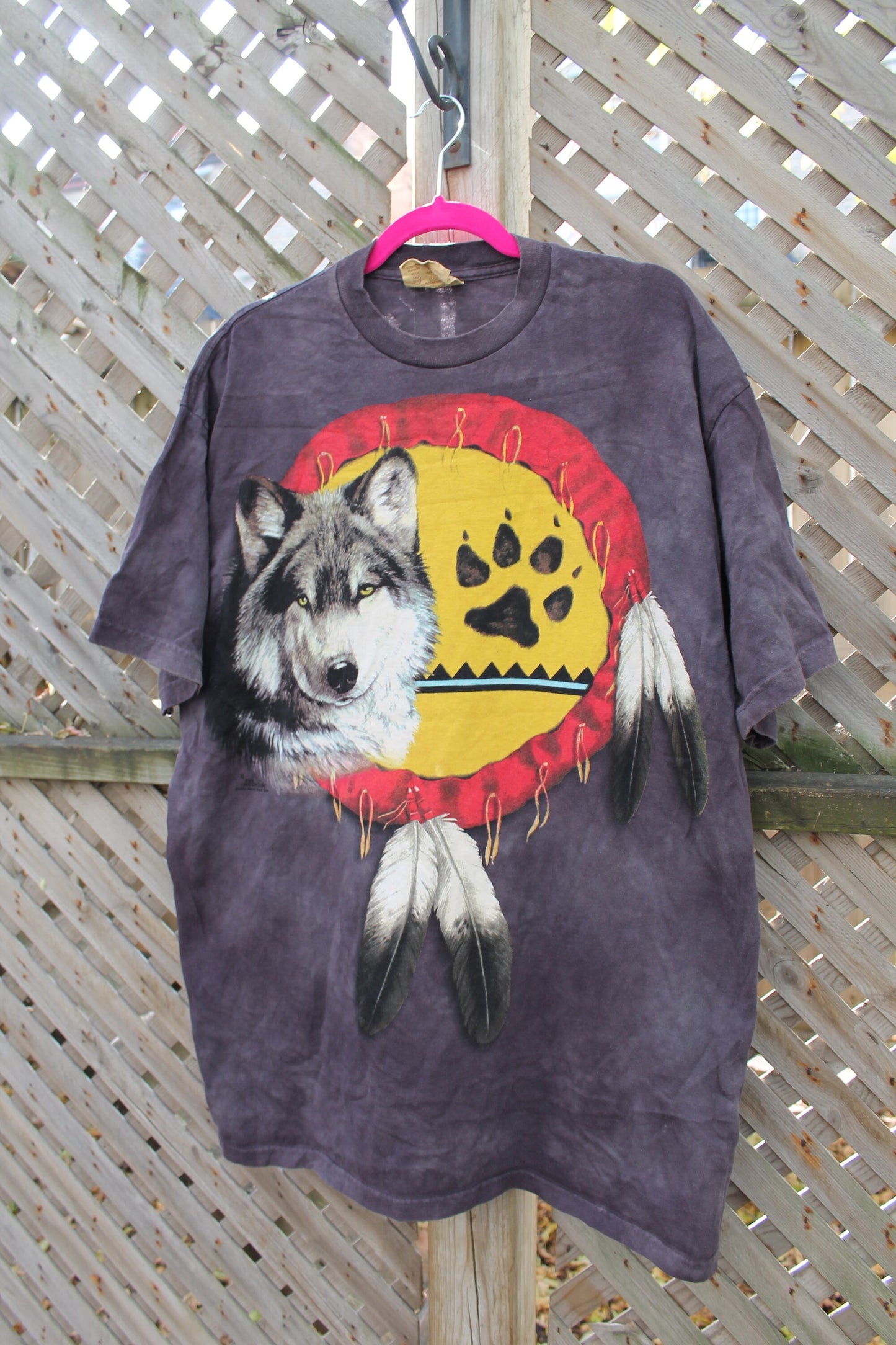 Vintage 2000 The Moutain Native American Wolf Theme T-Shirt / Wolf / Dreamcatcher / All Over Print / Tie Dye / 80s / 90s / Streetwear