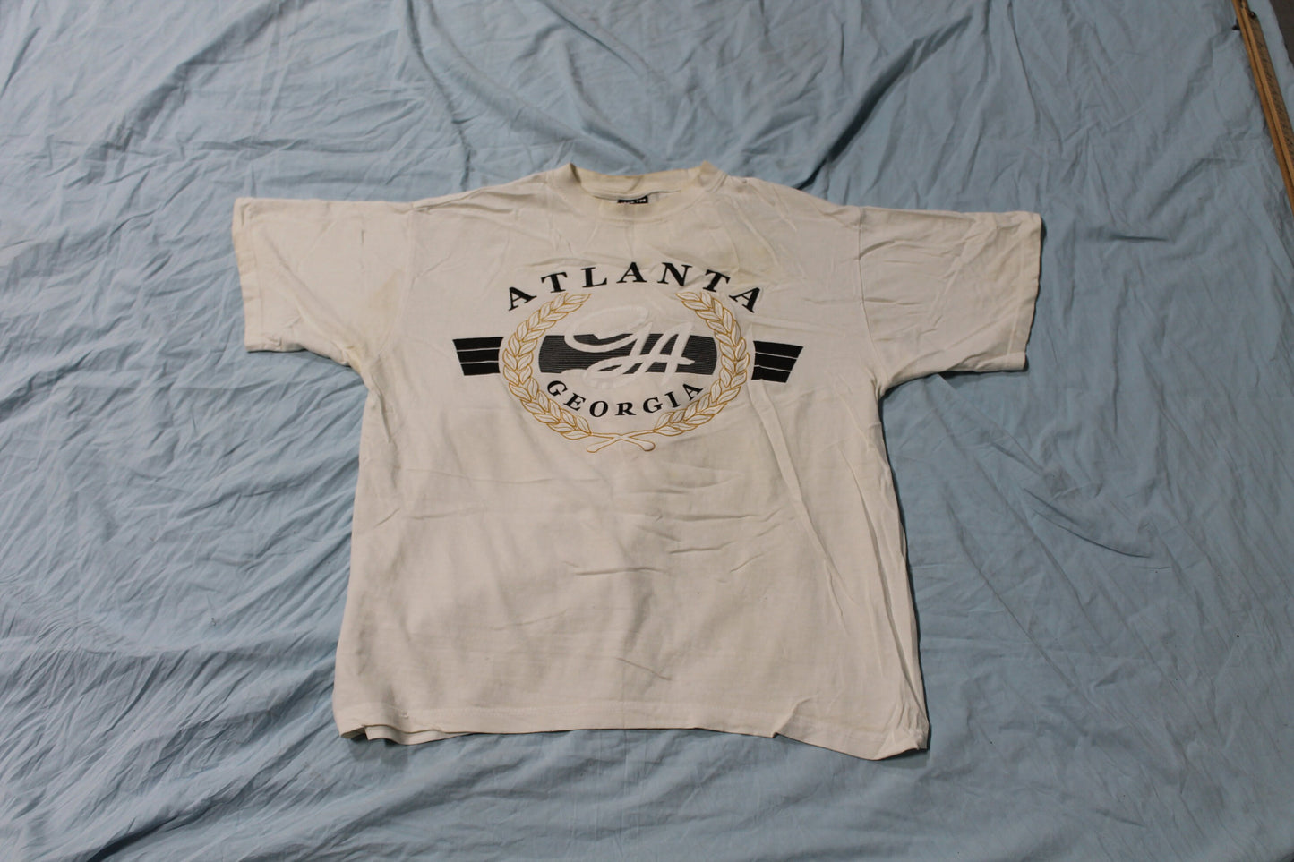 Vintage 1990s Atlanta Georgia Souvenir T Shirt / Graphic Tee / Vintage Atlanta / Streetwear Fashion / 1990s Atlanta T Shirt