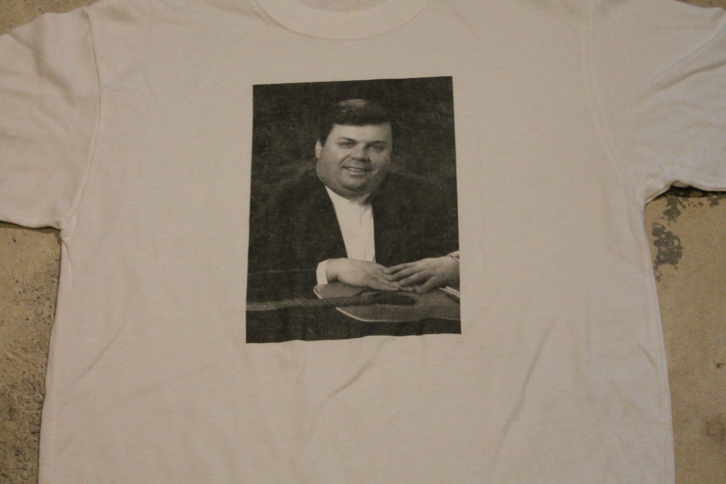 Vintage 1990s Portrait Graphic T-Shirt