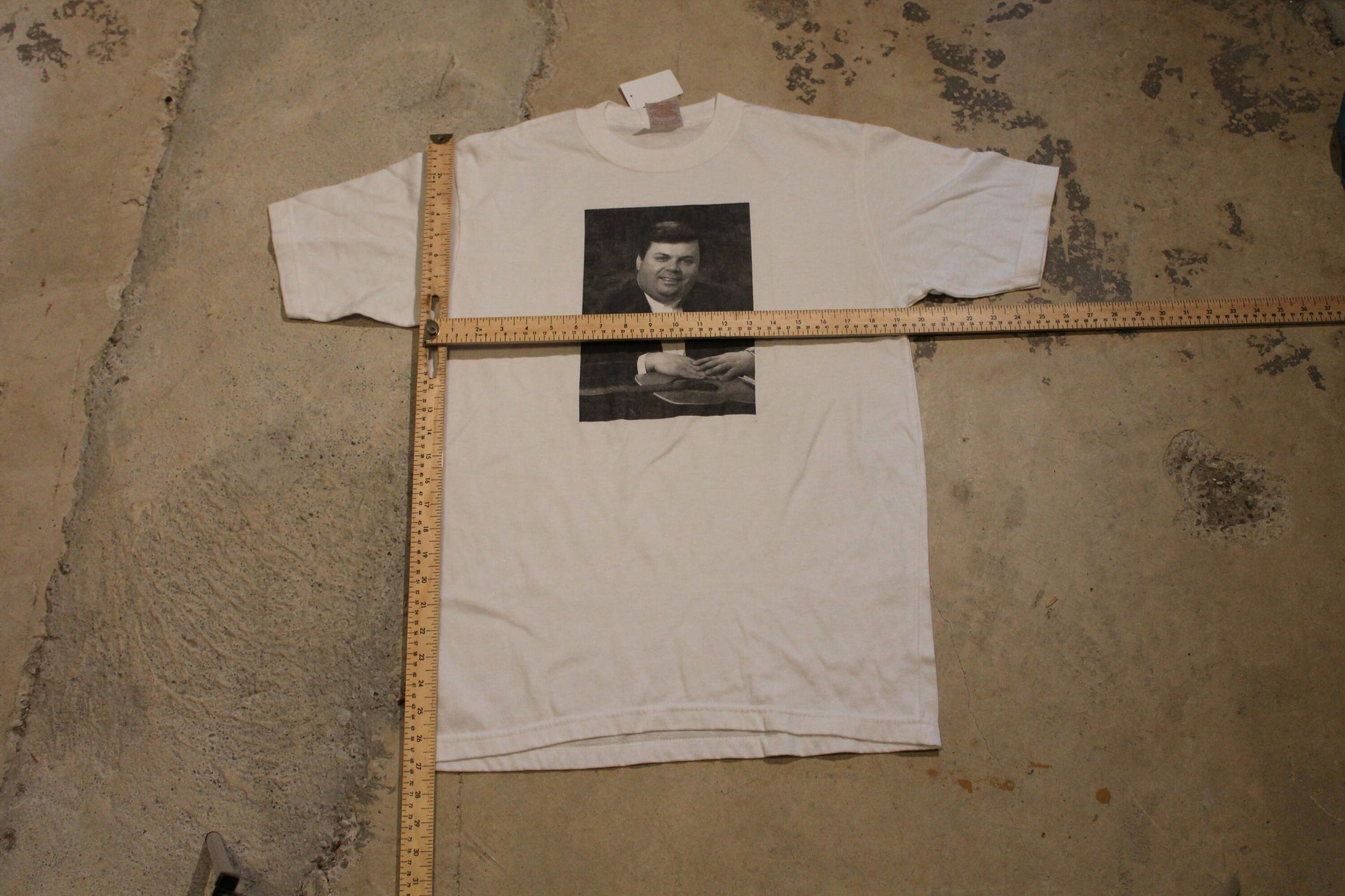 Vintage 1990s Portrait Graphic T-Shirt