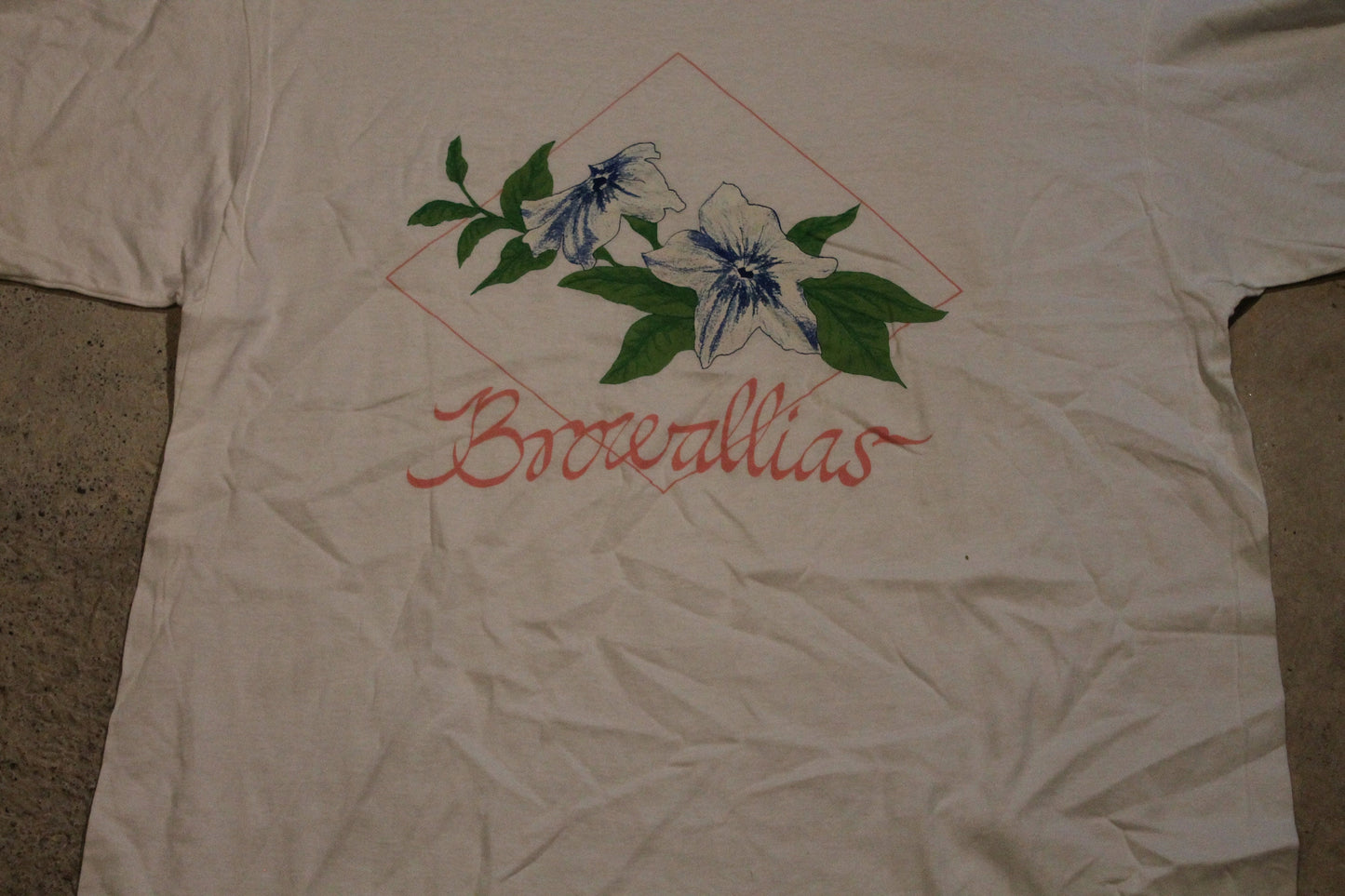 Vintage 1980s Browallia Flower Graphic T Shirt / Single Stitch / 80s / 90s / Streetwear Fashion / Made In USA