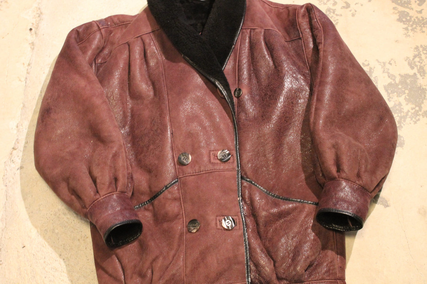 Vintage 1980s Wolff Of Canada Shearling Leather Coat / Leather Coat / Winter Outerwear / Streetwear Fashion / Retro Style / Button Up Jacket