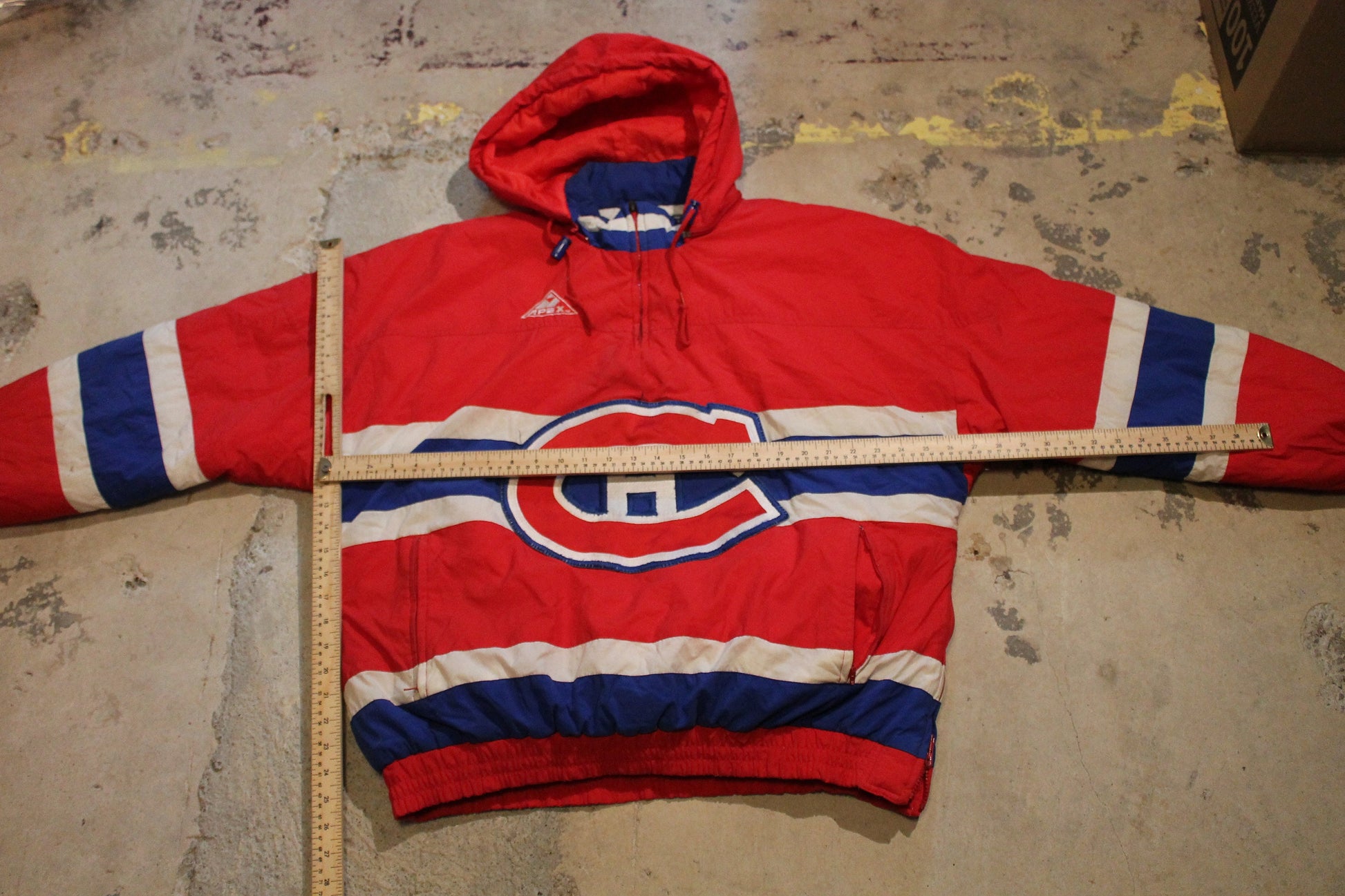 Vintage 1990s Montreal Canadiens NHL Apex One Quarter Zip Puffer Jacket