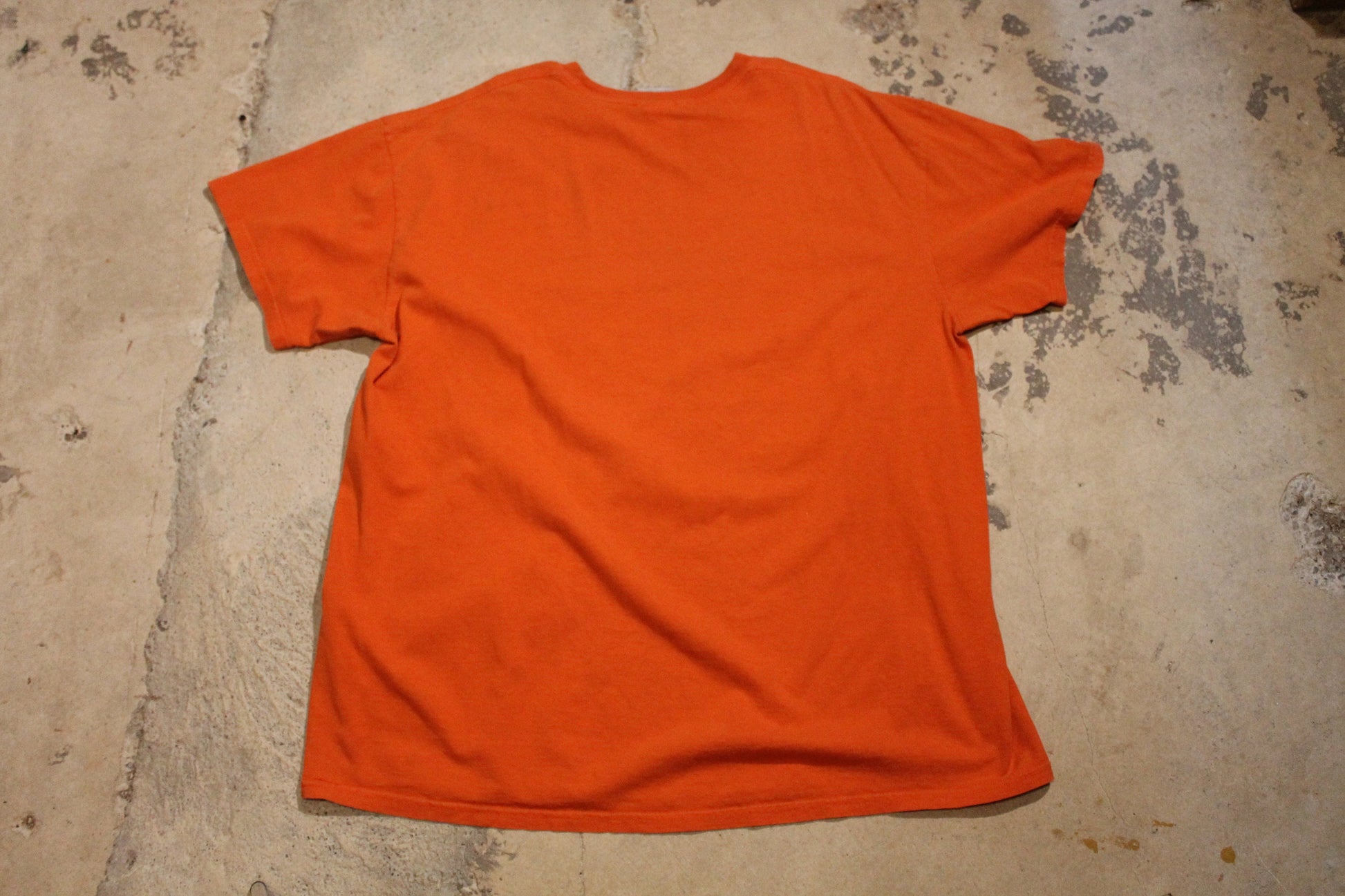 Vintage Y2K Nike Graphic T-Shirt