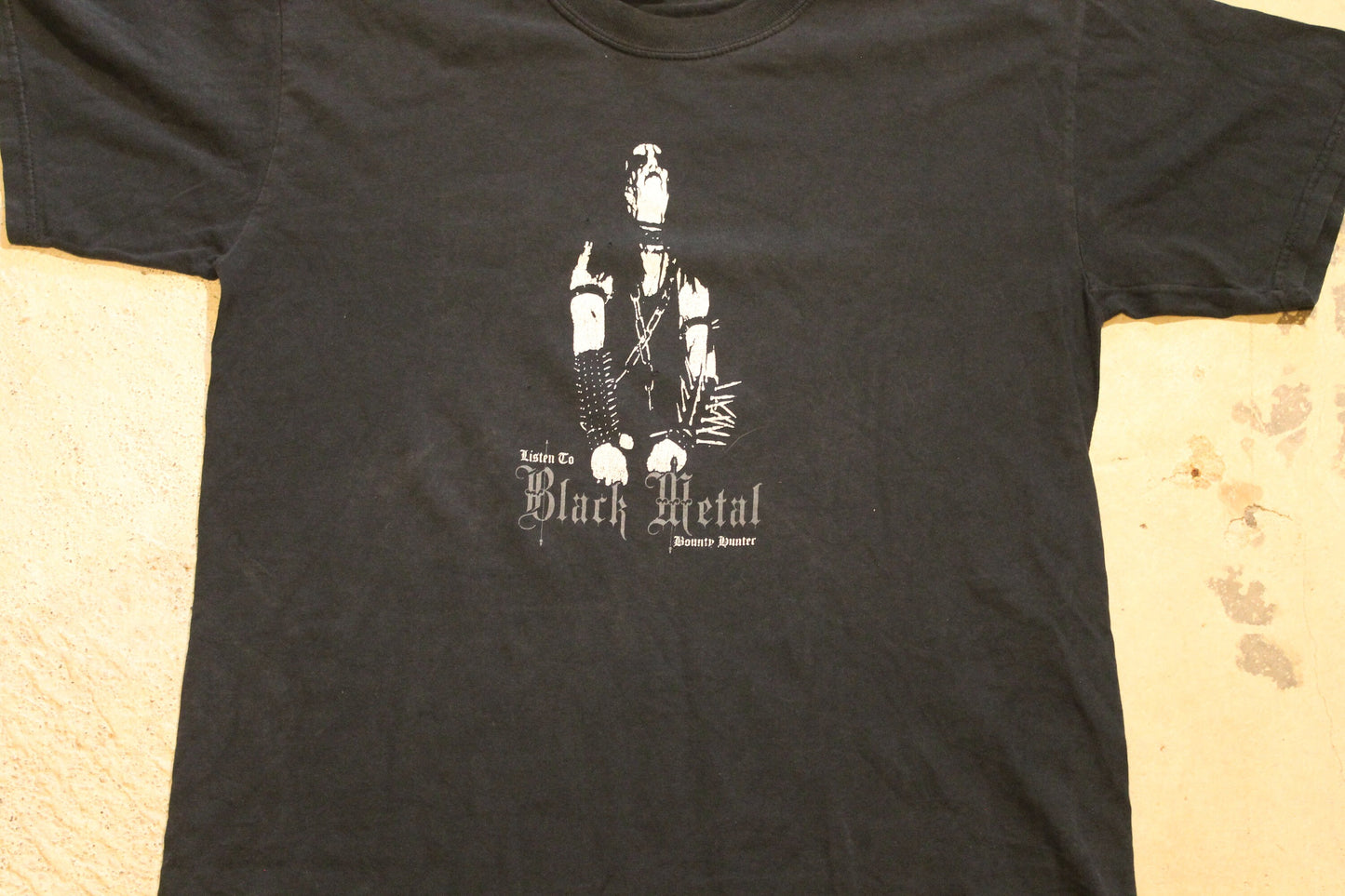 Vintage 1990s Black Metal Bounty Hunter Graphic T Shirt