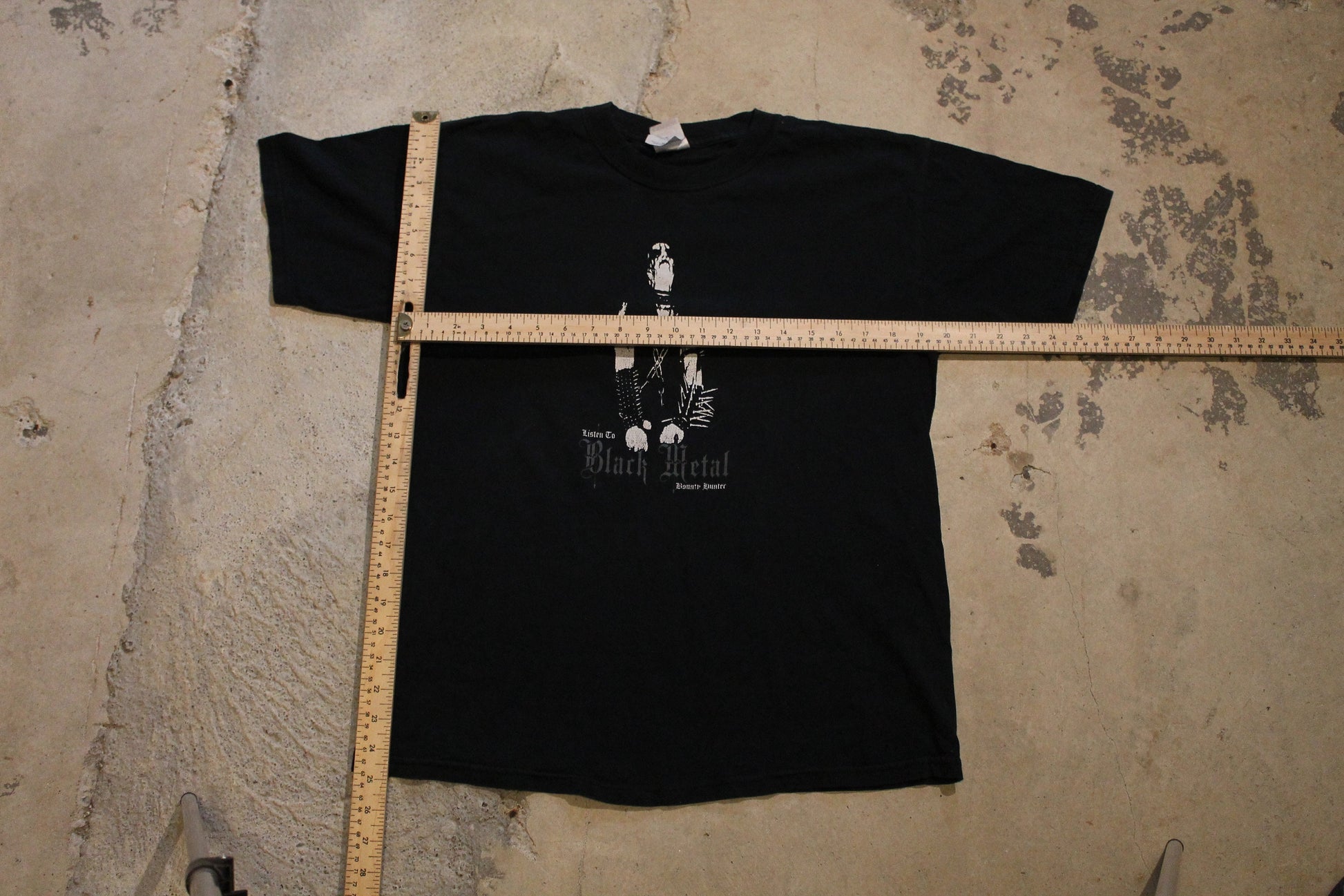 Vintage 1990s Black Metal Bounty Hunter Graphic T Shirt