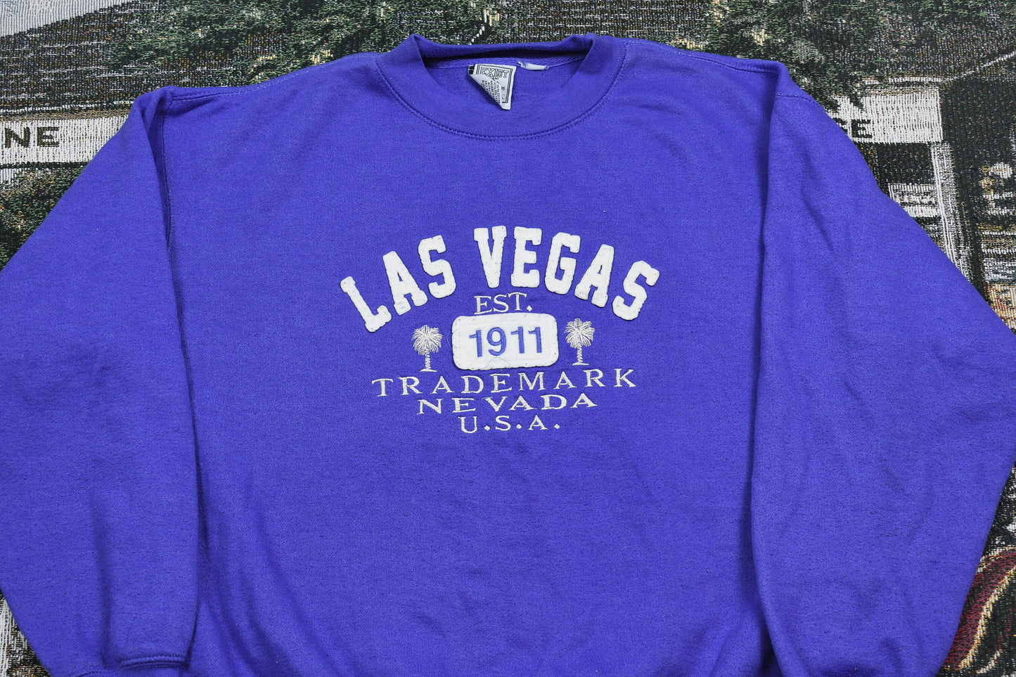 Vintage 1990s Las Vegas Graphic Crewneck / Vintage Las Vegas Nevada Sweatshirt / USA / Travel & Vacation / Pullover Sweatshirt / Exist