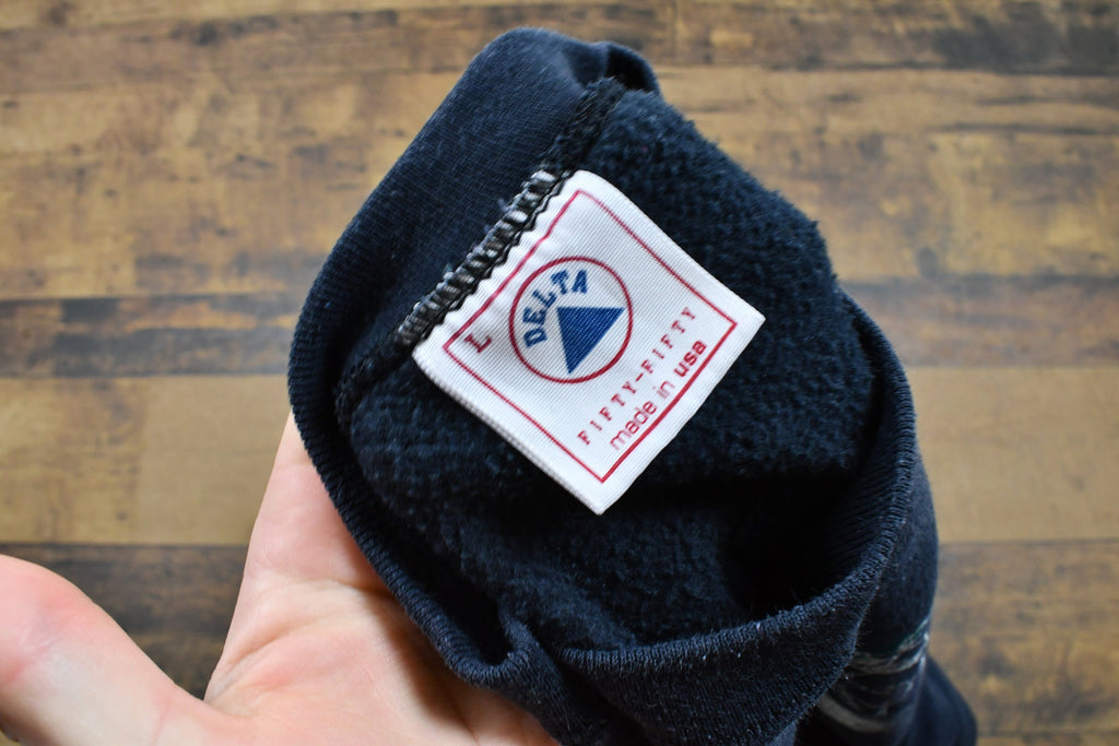 Vintage 1990s "Last One To Leave Mercer Turn Out The Lights!" Crewneck , Streetwear , Delta , Retro Style , Made In USA , Mercer Souvenir