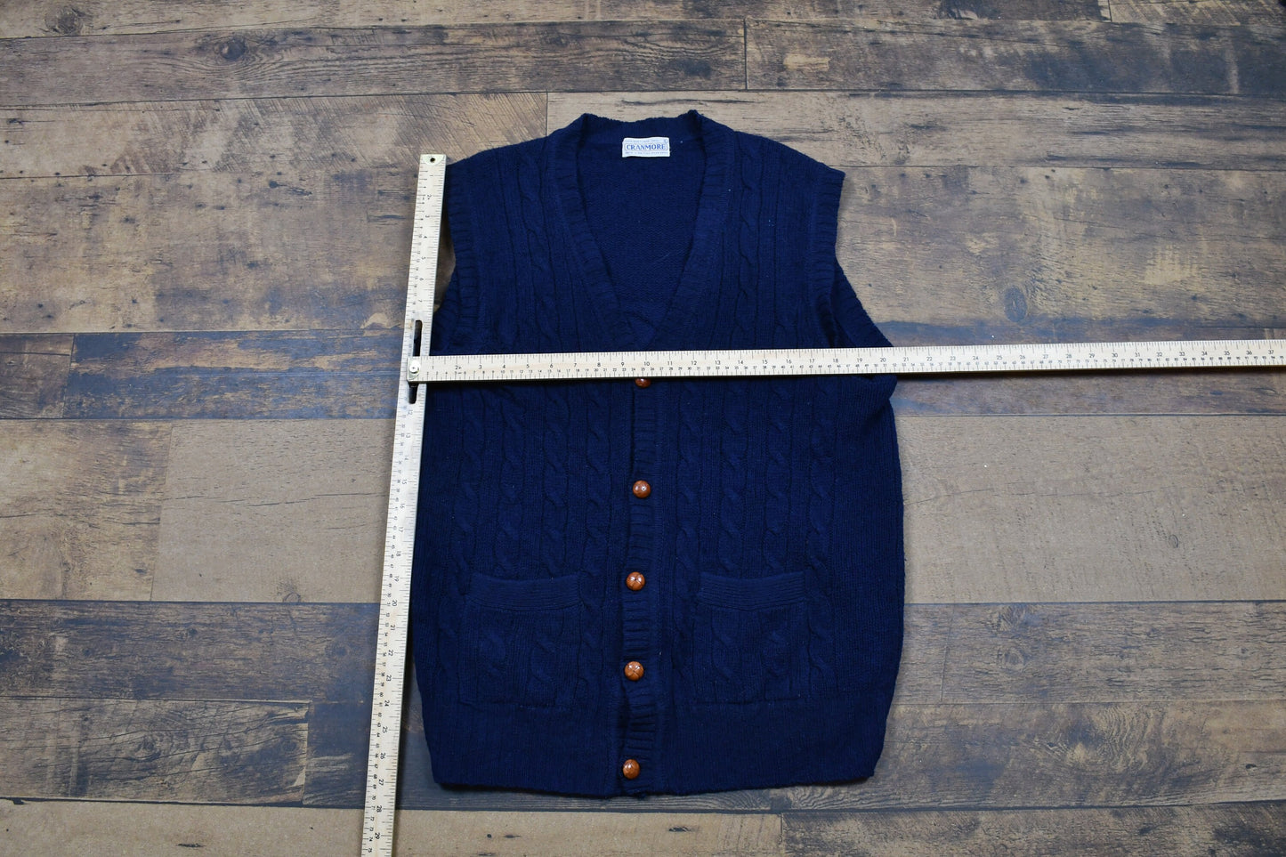 Vintage 1990s Cranmore Wool Knit Button Up Sweater Vest / Cable Knit Pattern / Outdoor / Wilderness / Pullover Sweatshirt