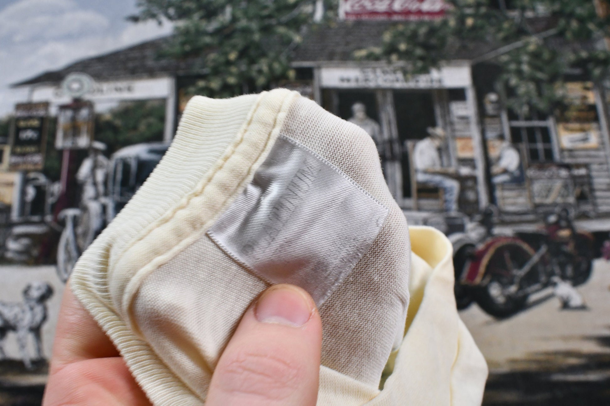 Vintage 1980s Montgomery West Suburban Banking Single Stitch T-Shirt