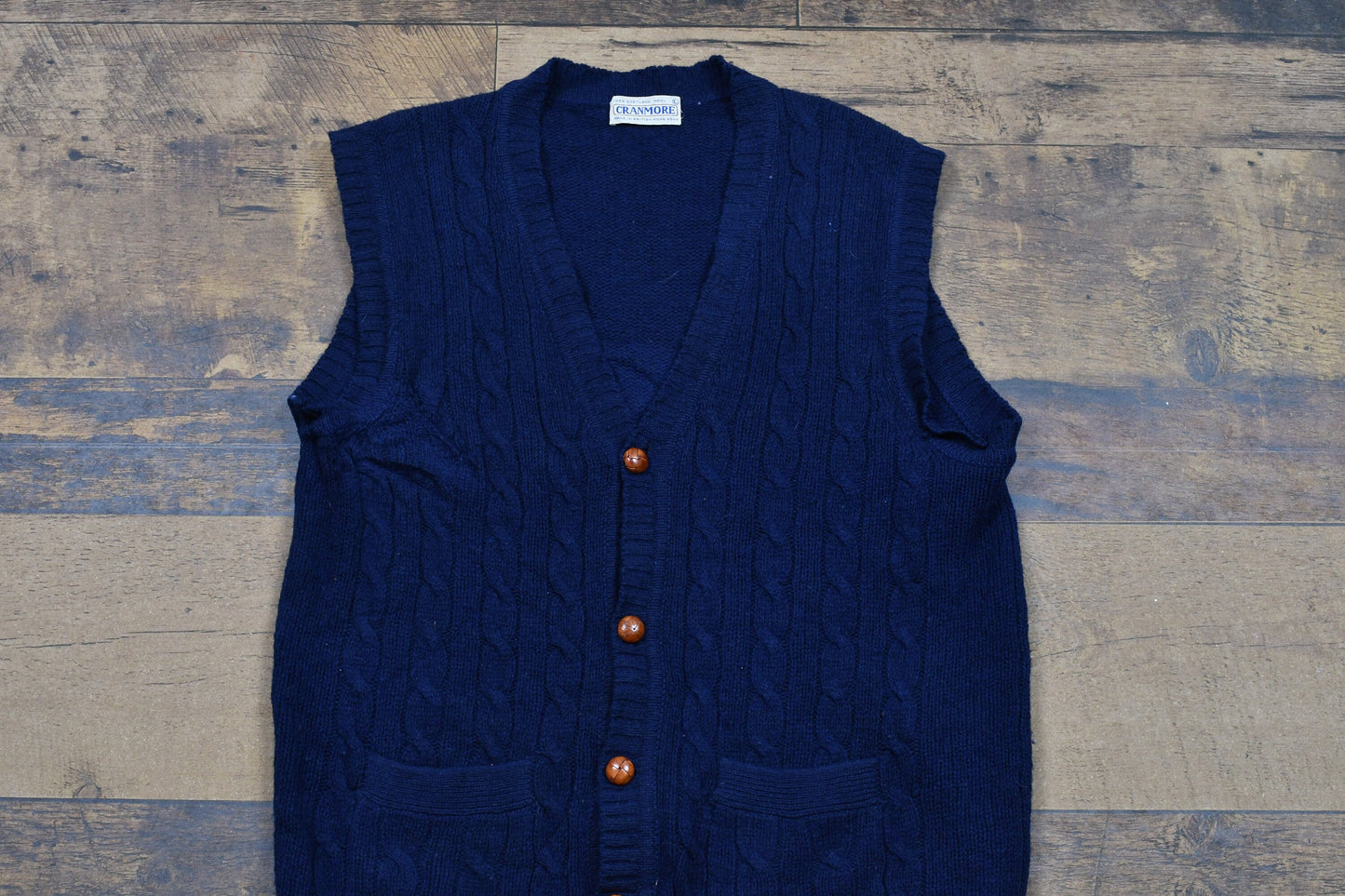 Vintage 1990s Cranmore Wool Knit Button Up Sweater Vest / Cable Knit Pattern / Outdoor / Wilderness / Pullover Sweatshirt