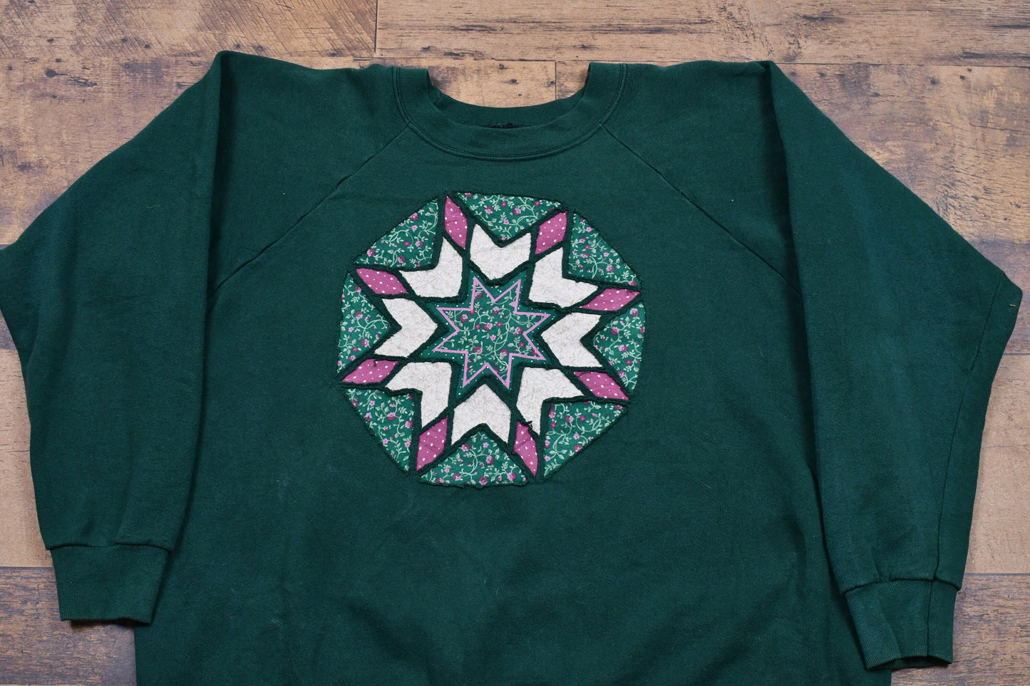 Vintage 1980s Abstract Raglan Crewneck Sweater / Embroidered / Patchwork / Pattern Sweatshirt / Streetwear / Kaleidoscope