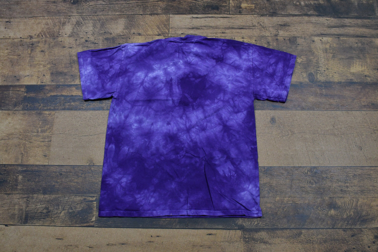 Vintage 2000 Aboriginal Wolf Theme Tie Dye T-Shirt / Wolf Tee / Purple Tee / Streetwear / Retro Style / Outdoors & Wilderness