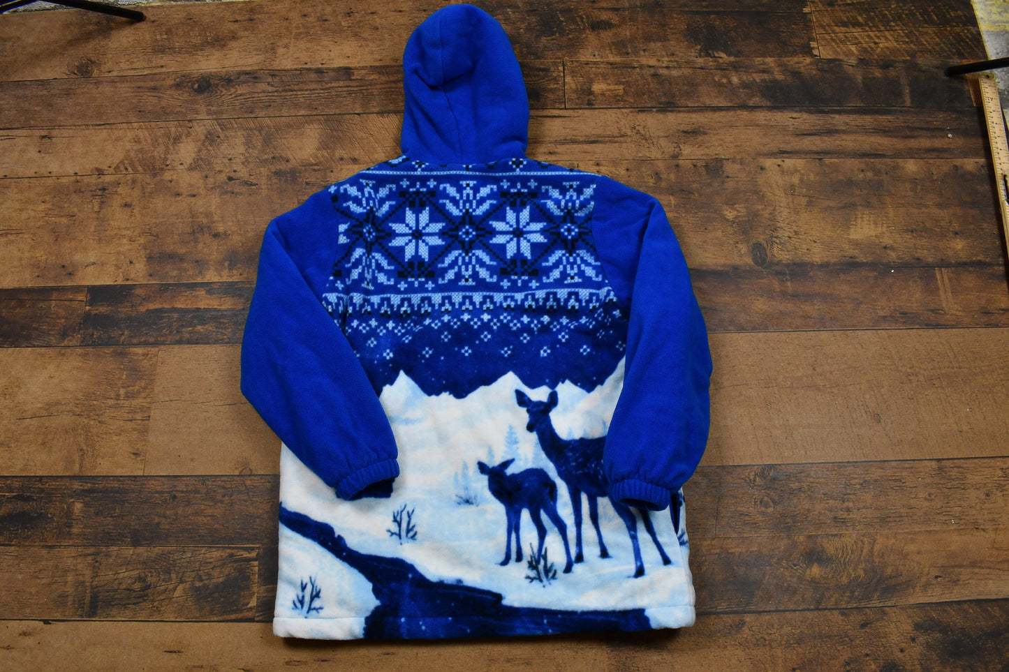 Vintage 1990s Winter Theme Classic Editions Full Zip Fleece Sweatshirt / Outdoor & Wilderness / Abstract Pattern / Sherpa Lined