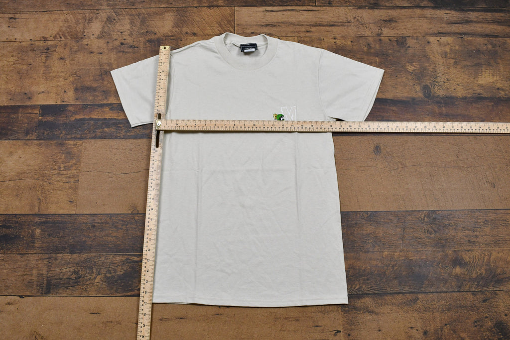 Vintage 1990s Looney Tunes Marvin The Martian T-Shirt Embroidered 90s