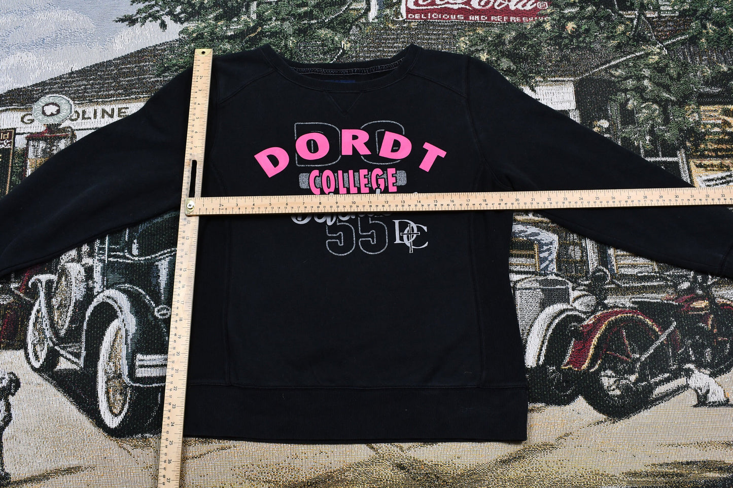 Vintage 1990s Dordt College Defenders Crewneck