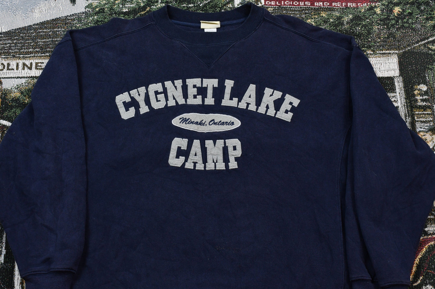 Vintage 1990s Cygnet Lake Summer Camp Crewneck / Muskoka Ontario Canada / Embroidered / Outdoor & Wilderness Pullover Sweatshirt / Camping