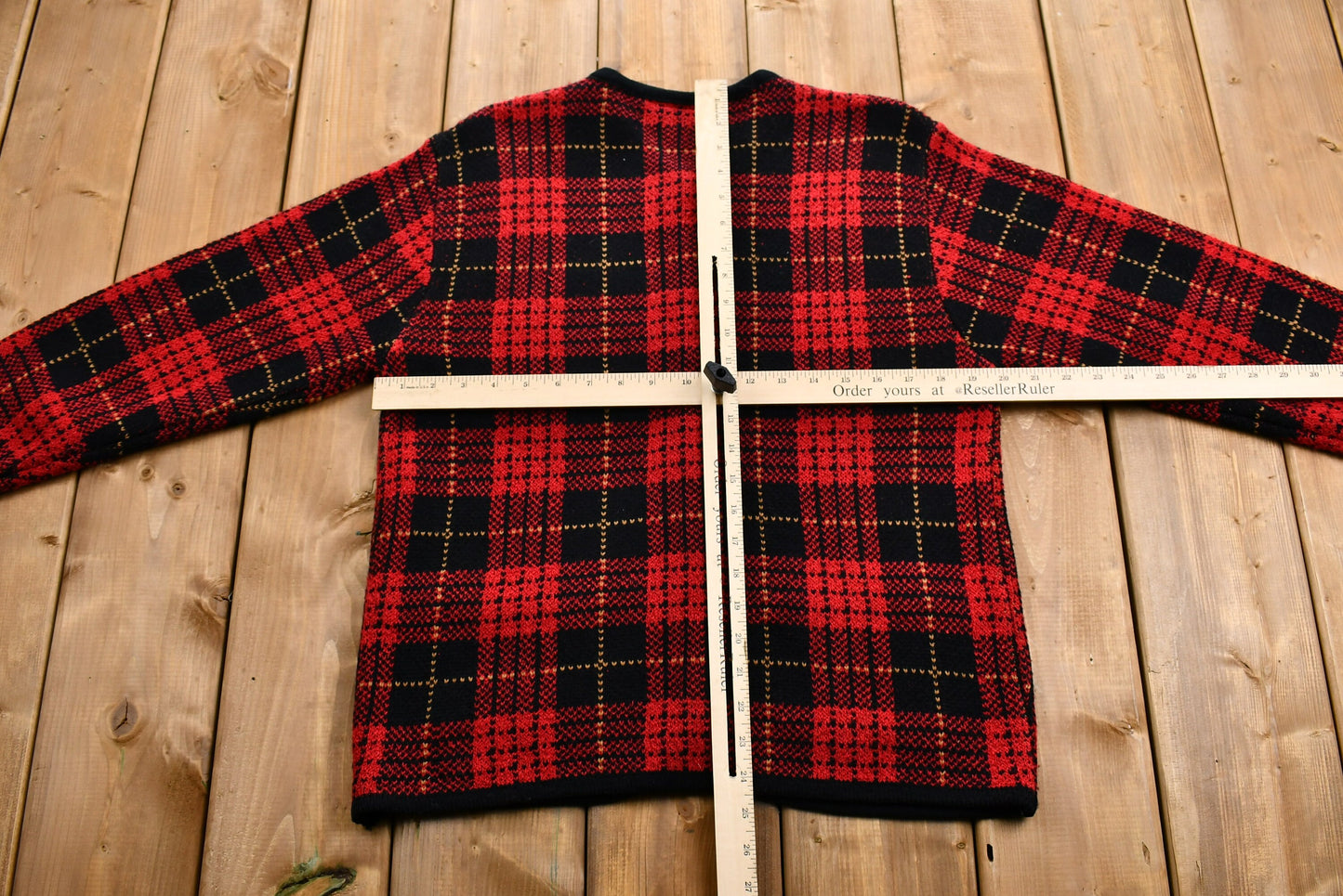 Vintage 1990s Knit Button-Up Cardigan / Plaid / Acrylic / Laura Scott / Button-Up Sweatshirt