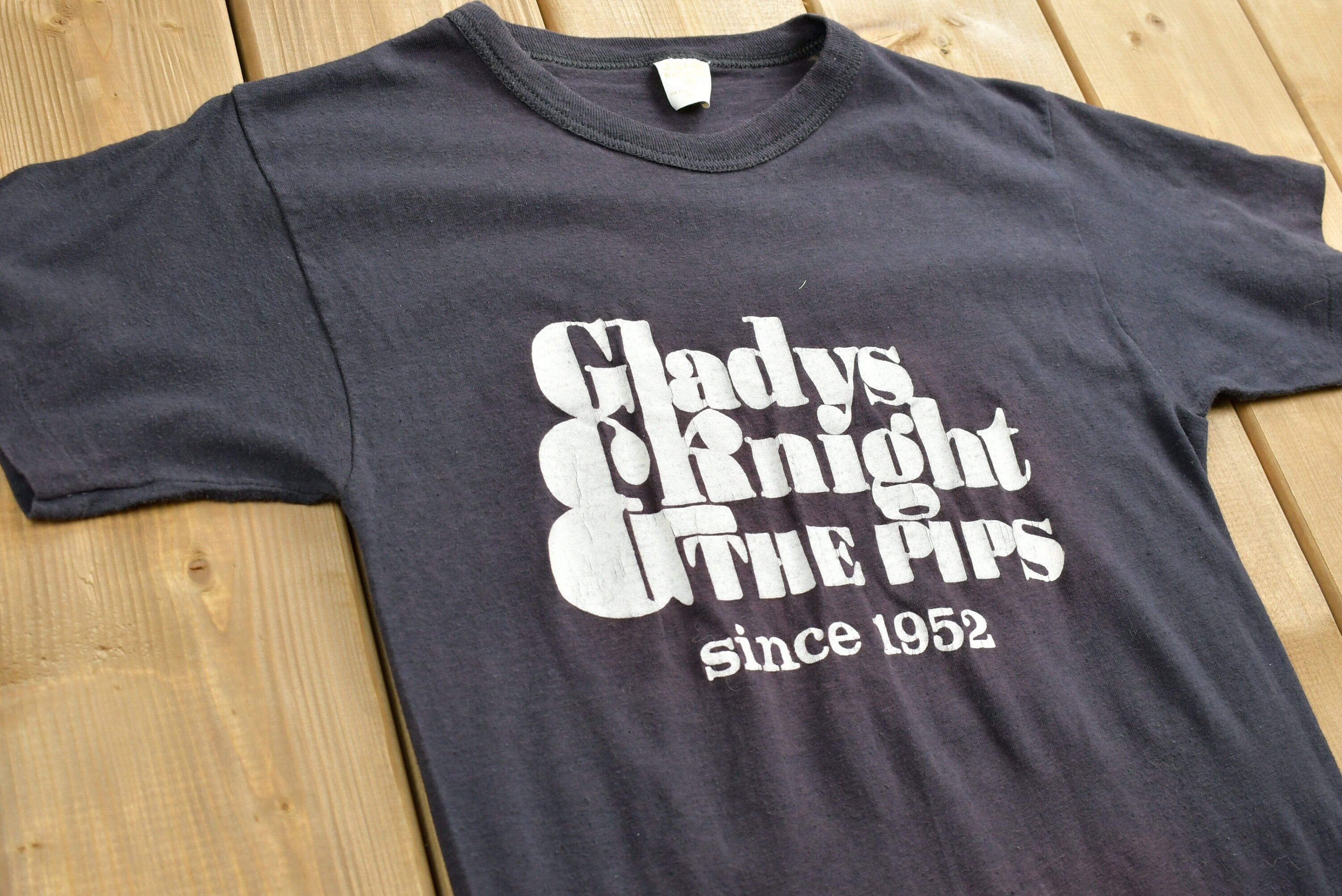 Vintage 1980s Gladys Knight And The Pips T-shirt