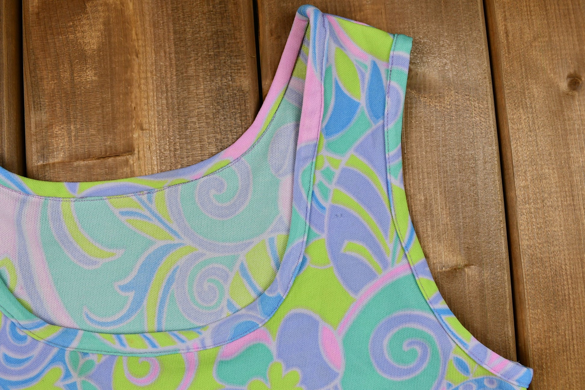 Vintage 1970s Dayglo Paisley Print Polyester Tank Top