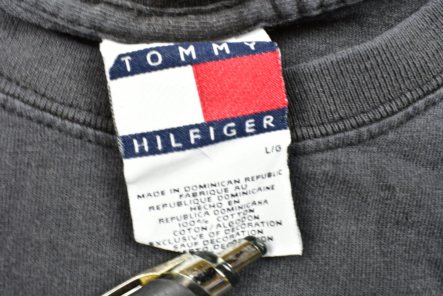 Vintage 1990s Tommy Hilfiger Logo T-Shirt / Americana / Streetwear /Graphic