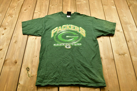 Vintage late 1990s Green Bay Packers T-Shirt / NFL / 2000s Streetwear / Athleisure / Sportswear