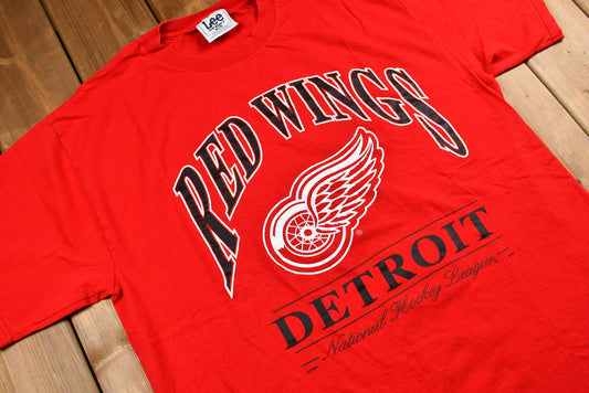 Vintage 90s Detroit Red Wings T-Shirt / Lee Sport / NHL / 90s Streetwear / Vintage Athleisure