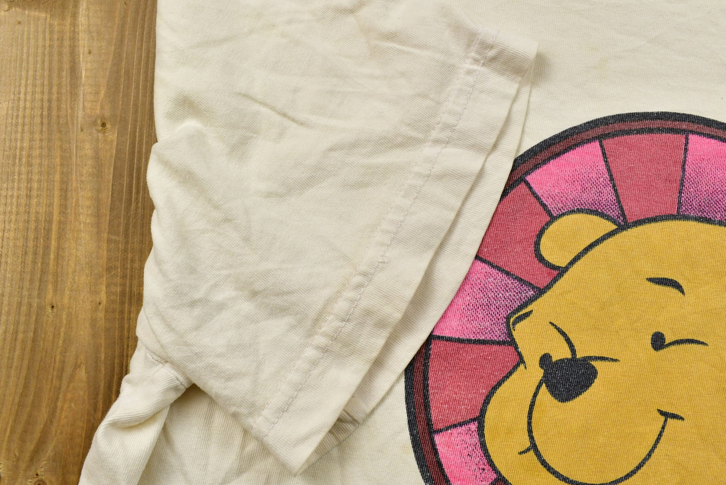 Winnie The Pooh Vintage Cartoon T-Shirt / 90s Graphic Tee /  Cartoonist / American Streetwear