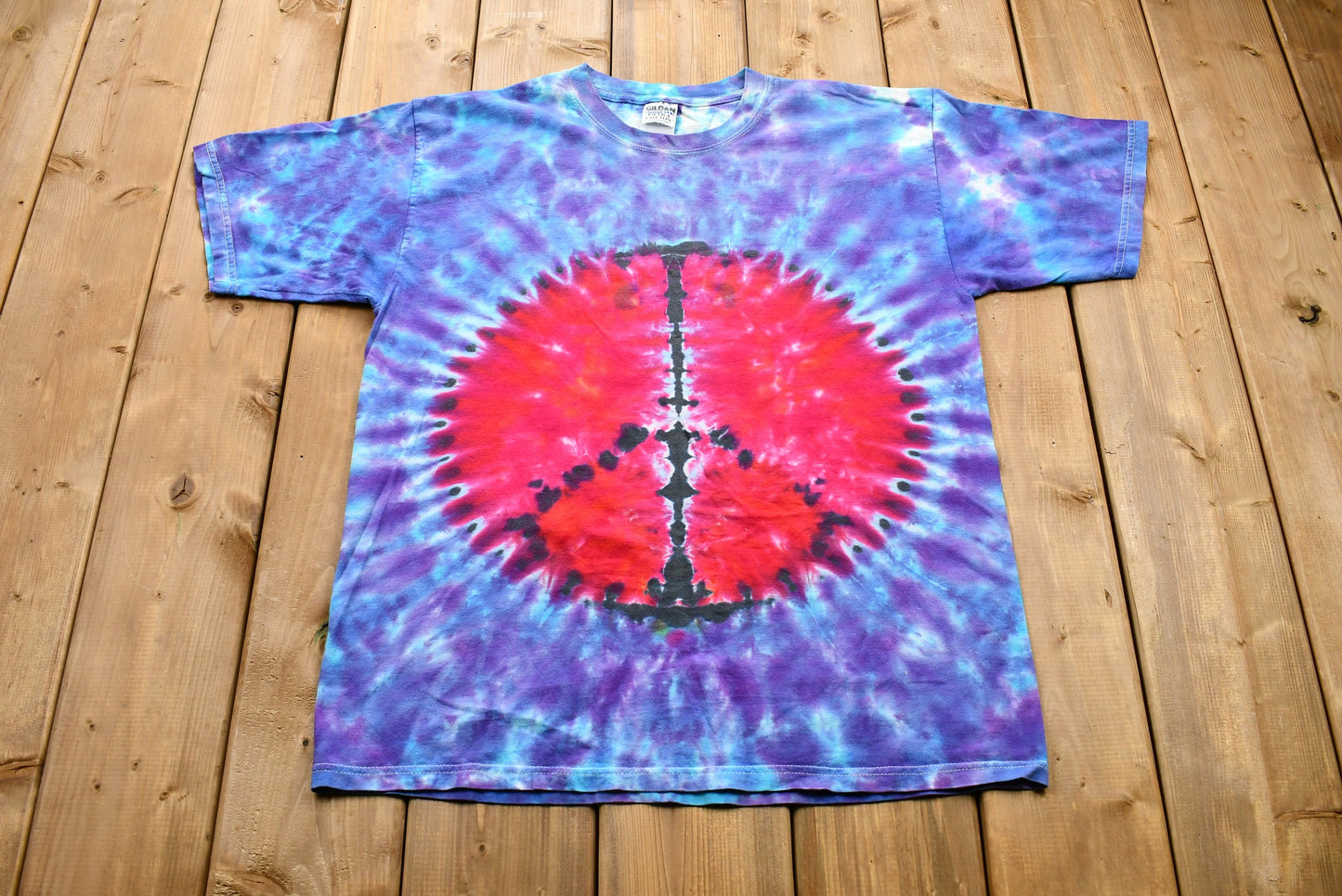 Vintage 1990s Tie-Dye Peace Sign T-Shirt / 90s / Streetwear / Retro Style / Hippie Fashion